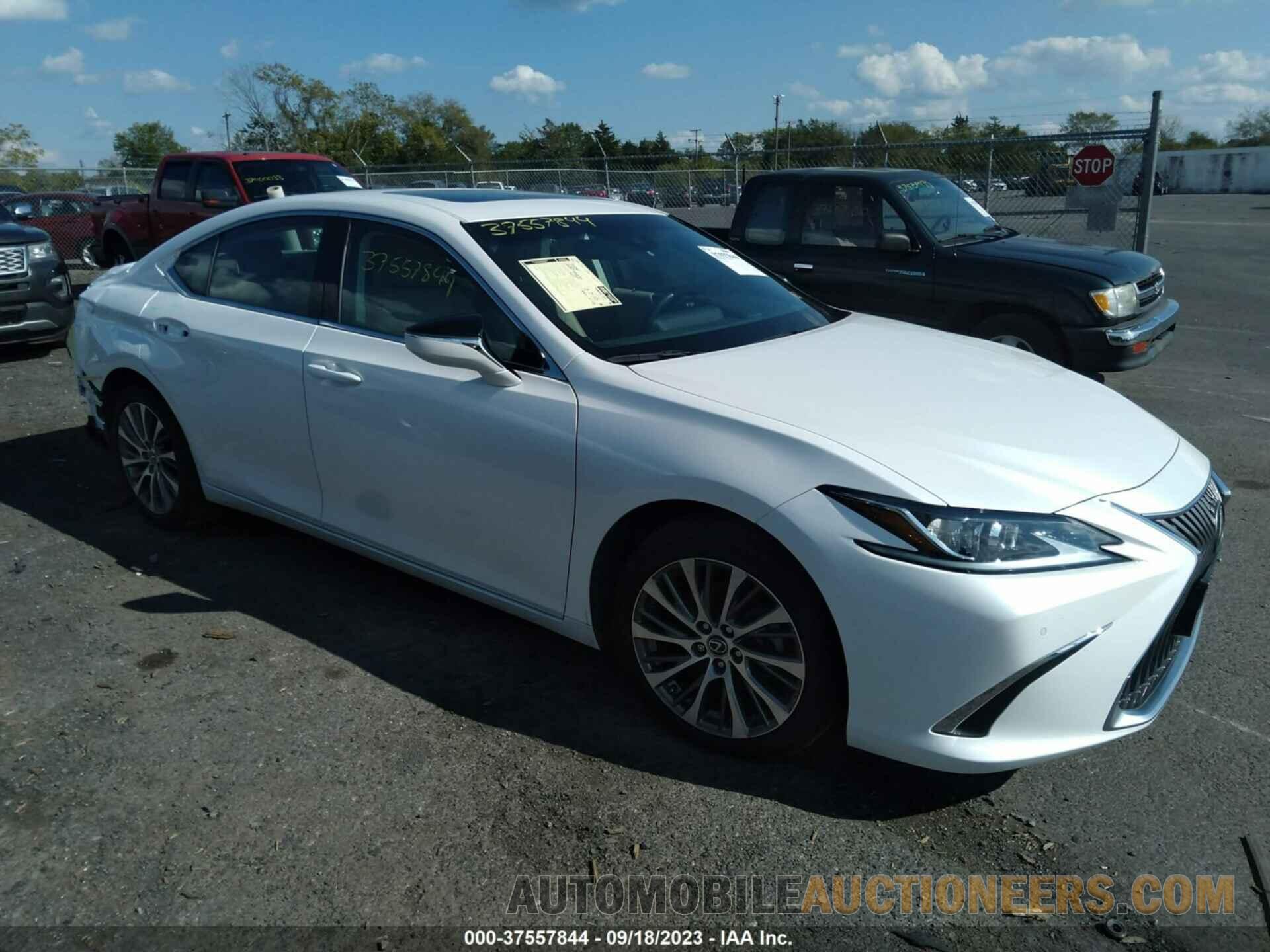 58ADZ1B14LU076714 LEXUS ES 2020