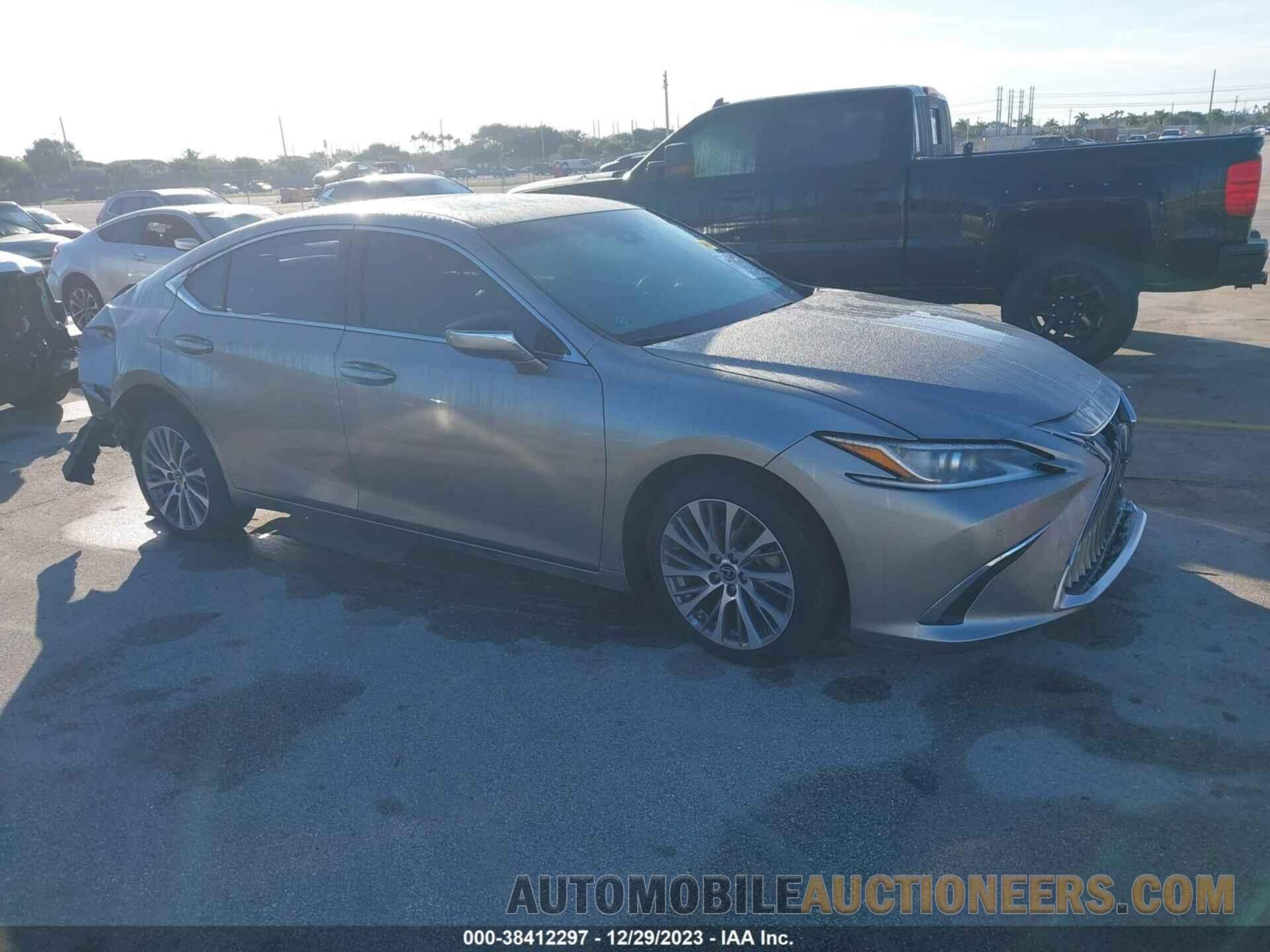 58ADZ1B14MU096883 LEXUS ES 2021