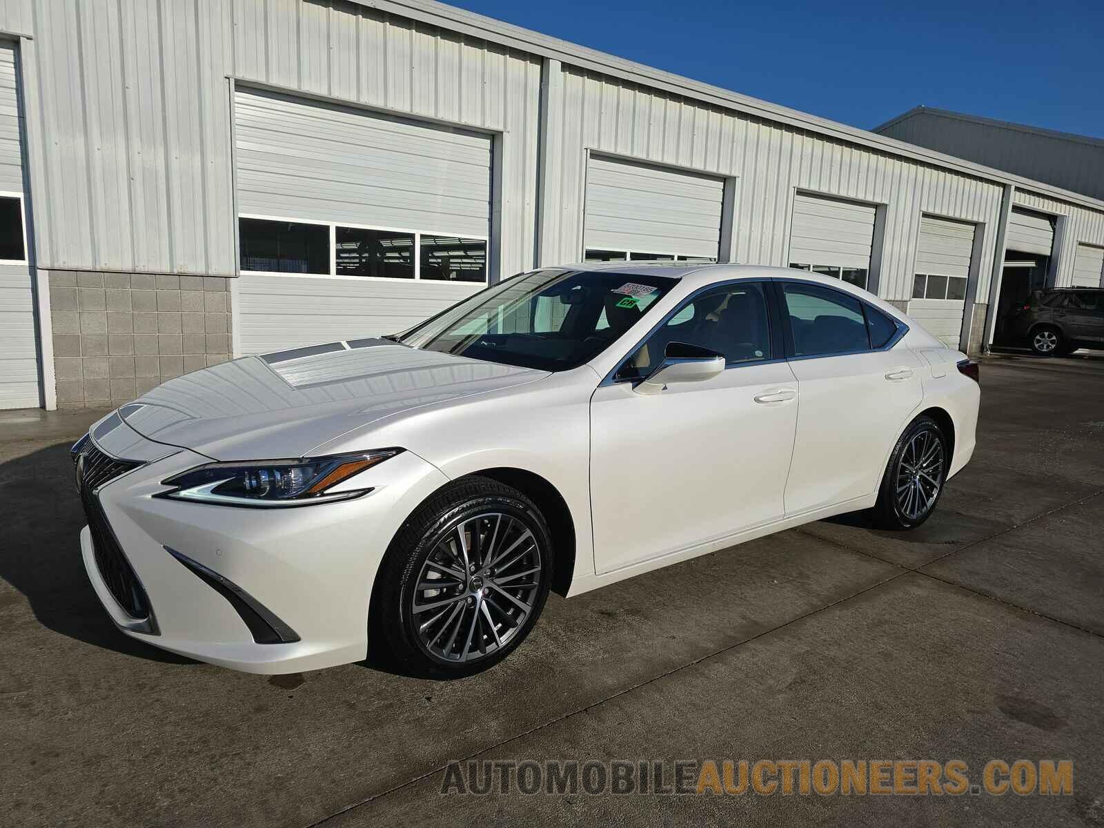 58ADZ1B14NU137417 Lexus ES 2022