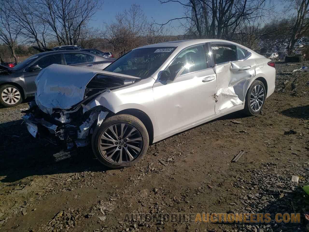 58ADZ1B15LU058173 LEXUS ES350 2020