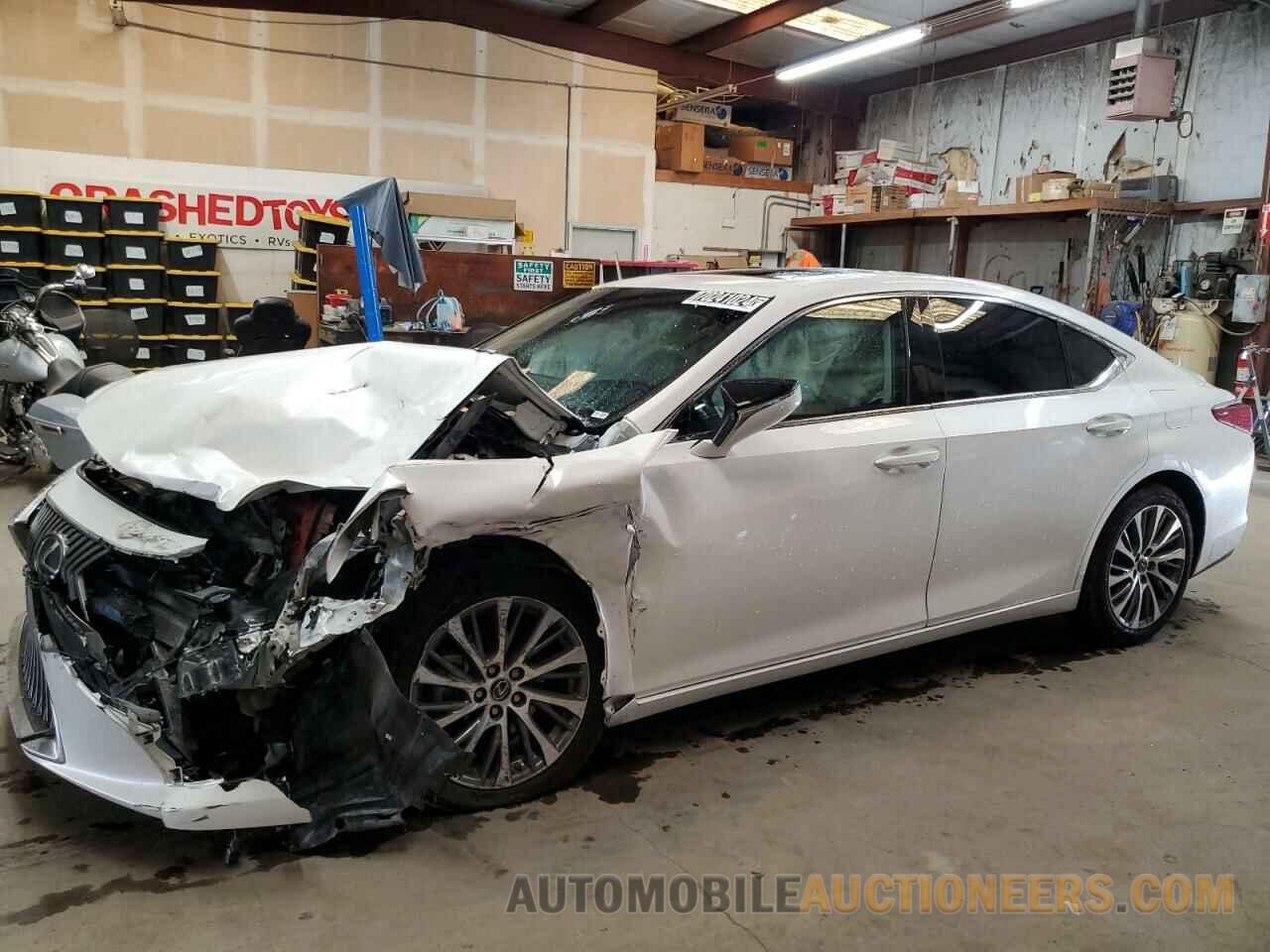 58ADZ1B15MU098058 LEXUS ES350 2021