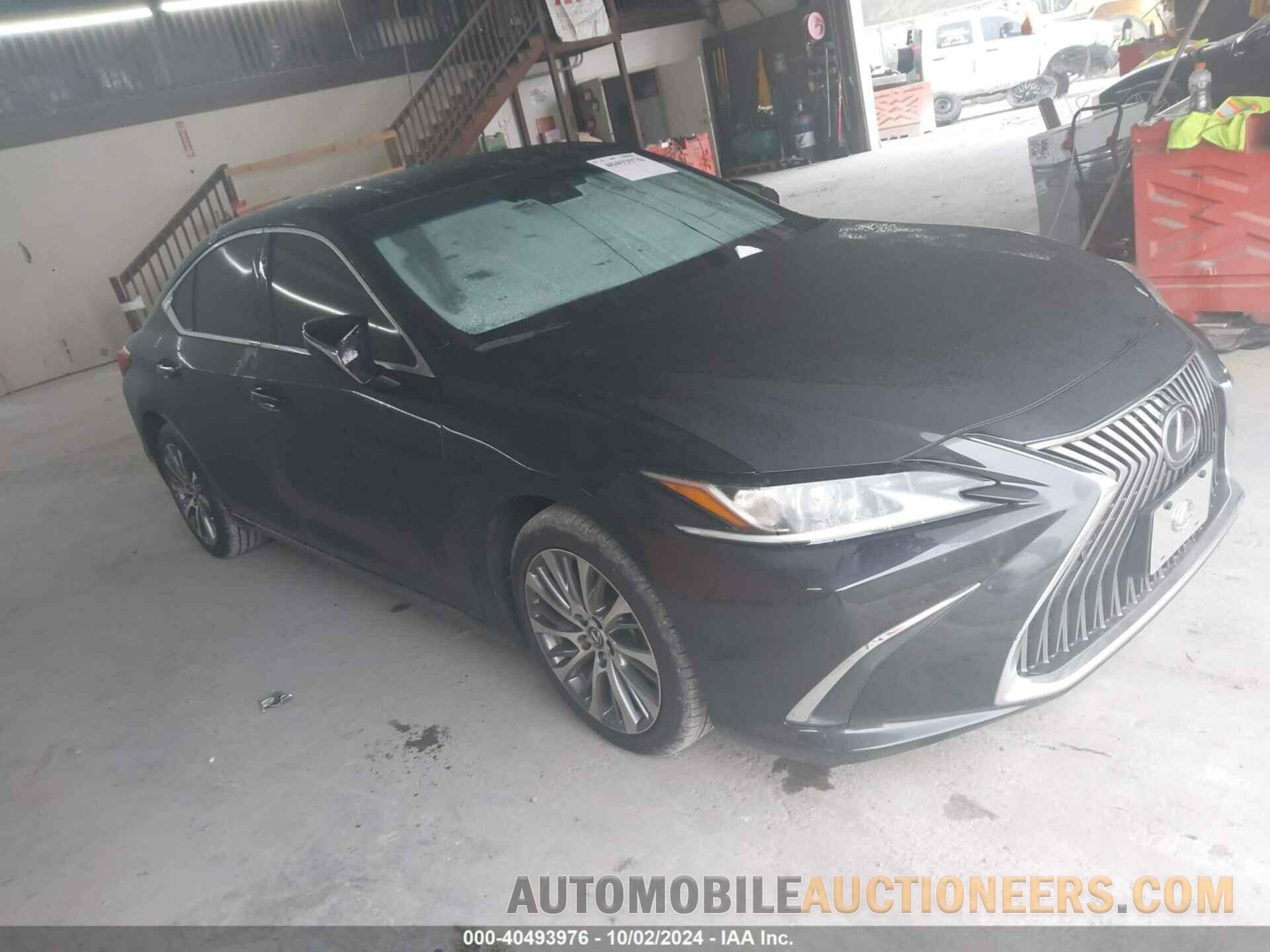 58ADZ1B16LU069294 LEXUS ES 2020