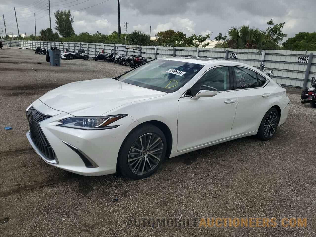 58ADZ1B16NU136818 LEXUS ES350 2022