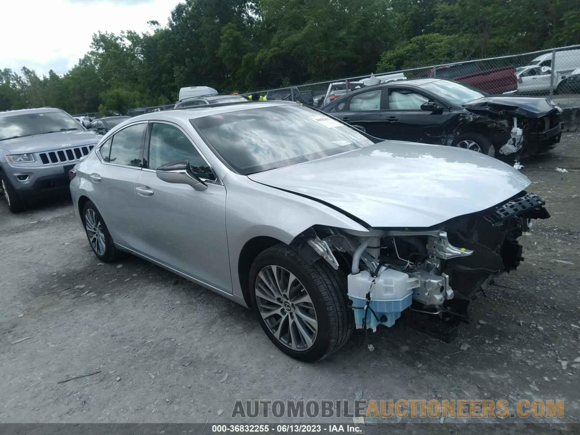 58ADZ1B17MU095615 LEXUS ES 2021