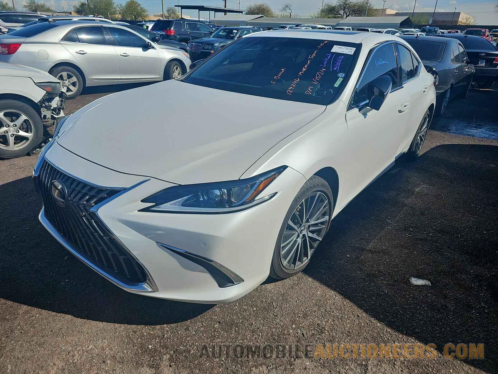 58ADZ1B17NU129246 Lexus ES 2022