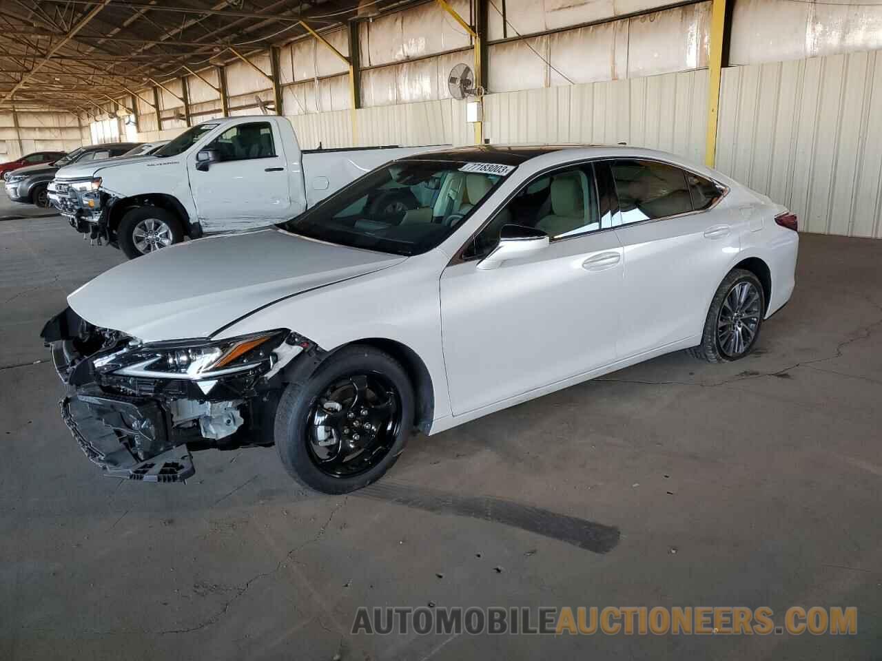 58ADZ1B18LU068549 LEXUS ES350 2020