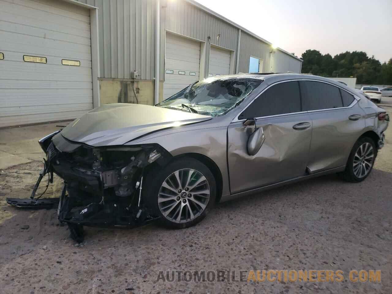 58ADZ1B18LU081611 LEXUS ES350 2020