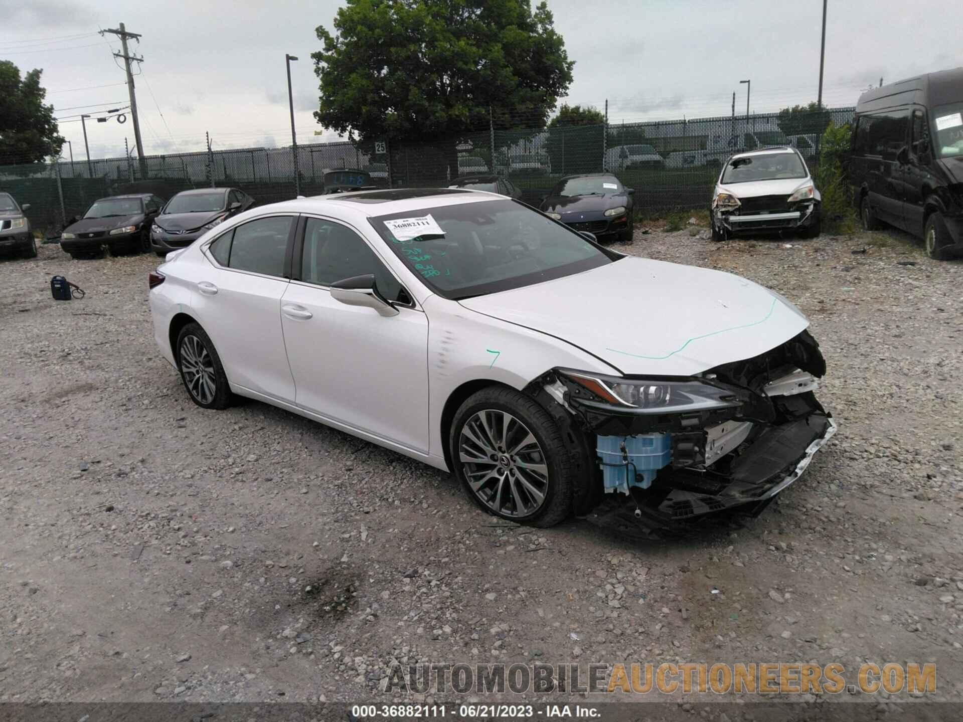 58ADZ1B18MU103544 LEXUS ES 2021