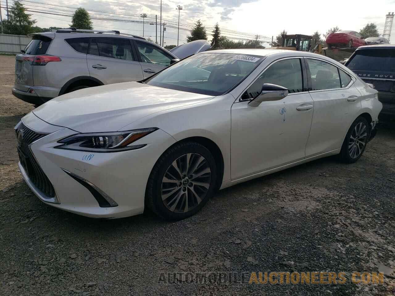 58ADZ1B19LU054756 LEXUS ES350 2020