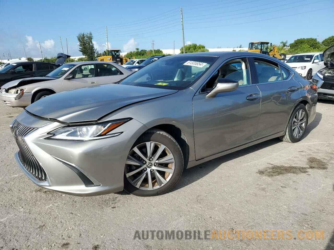 58ADZ1B19LU064798 LEXUS ES350 2020