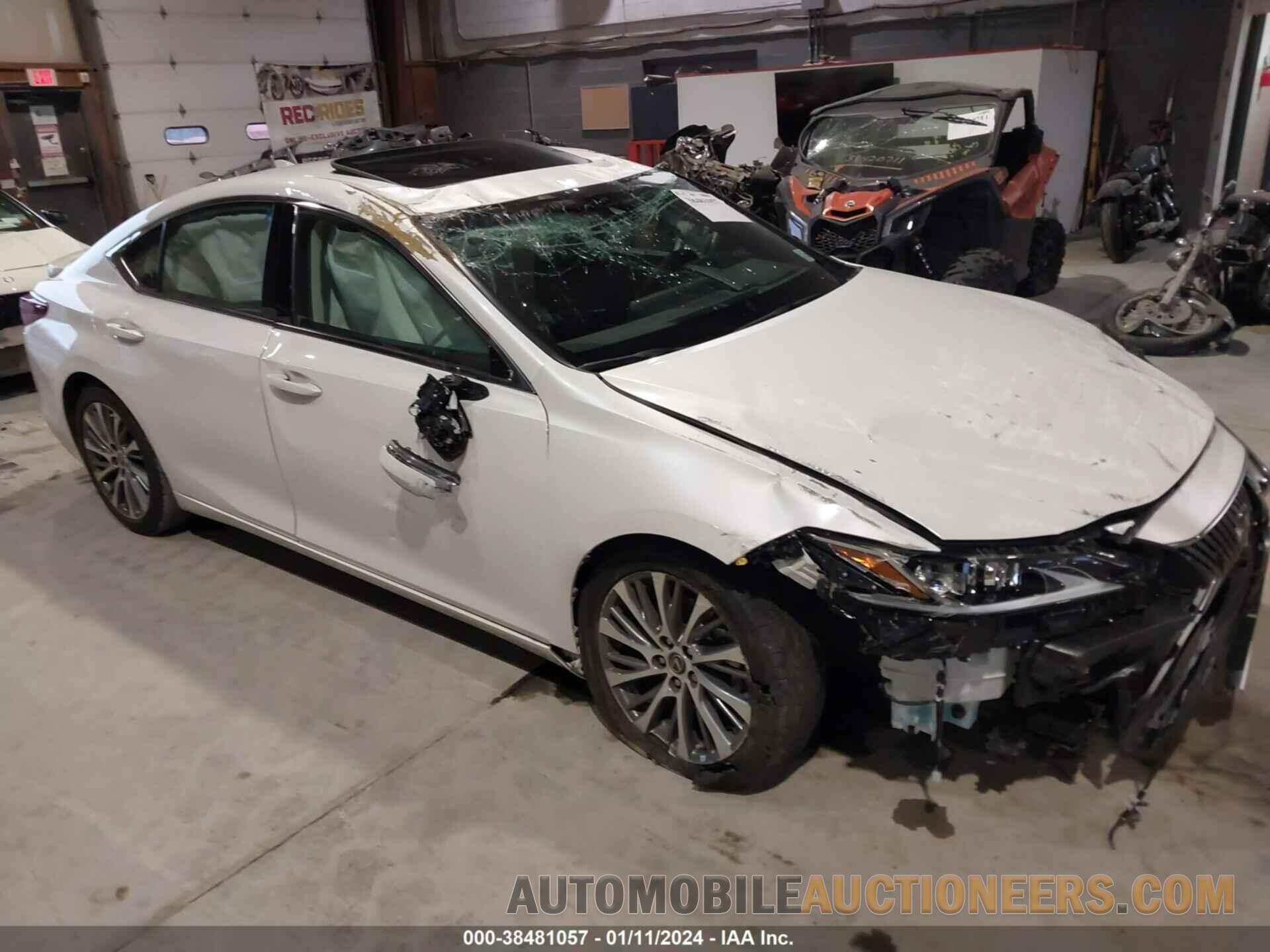 58ADZ1B19MU094000 LEXUS ES 2021