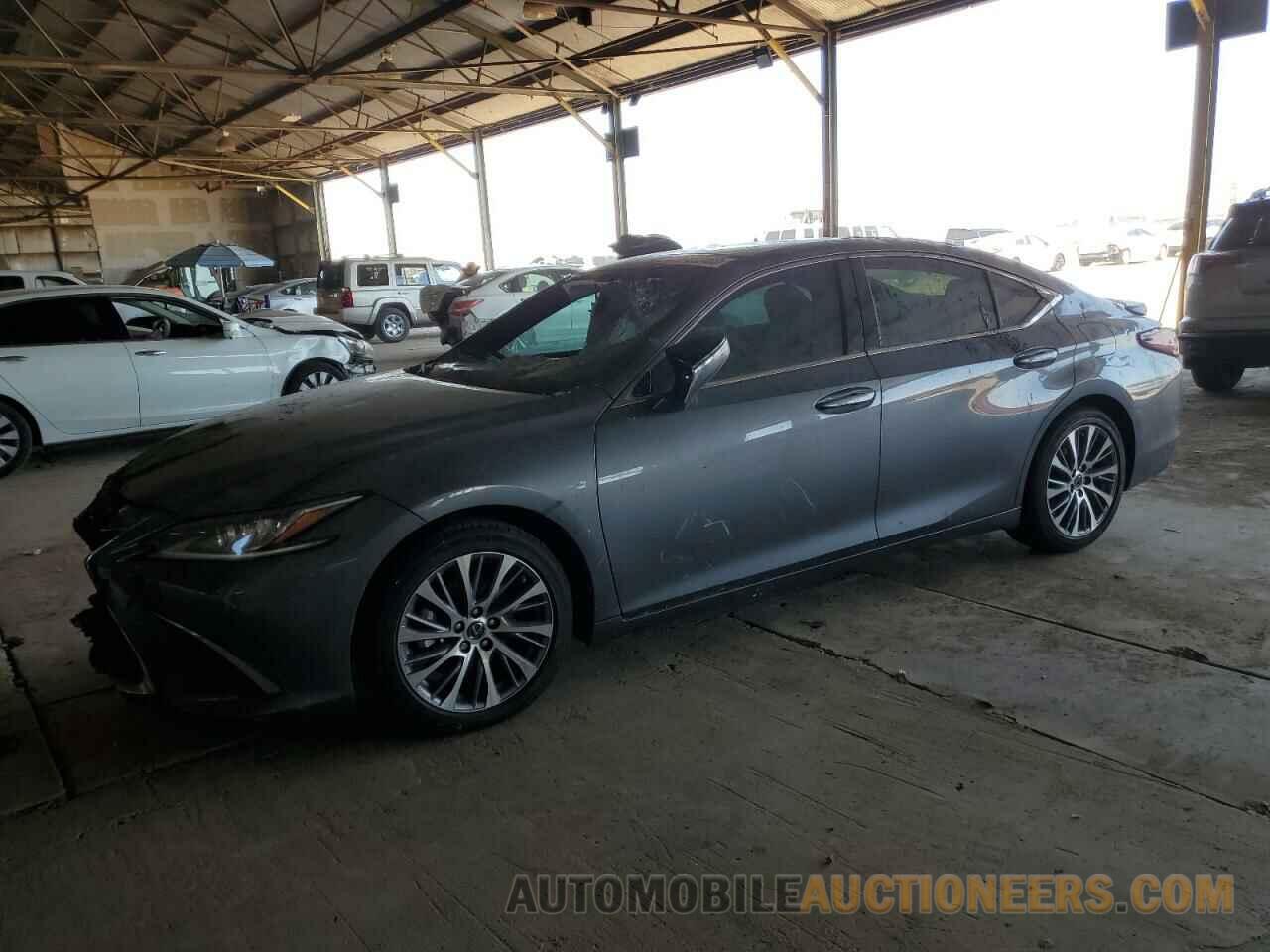 58ADZ1B1XMU095723 LEXUS ES350 2021