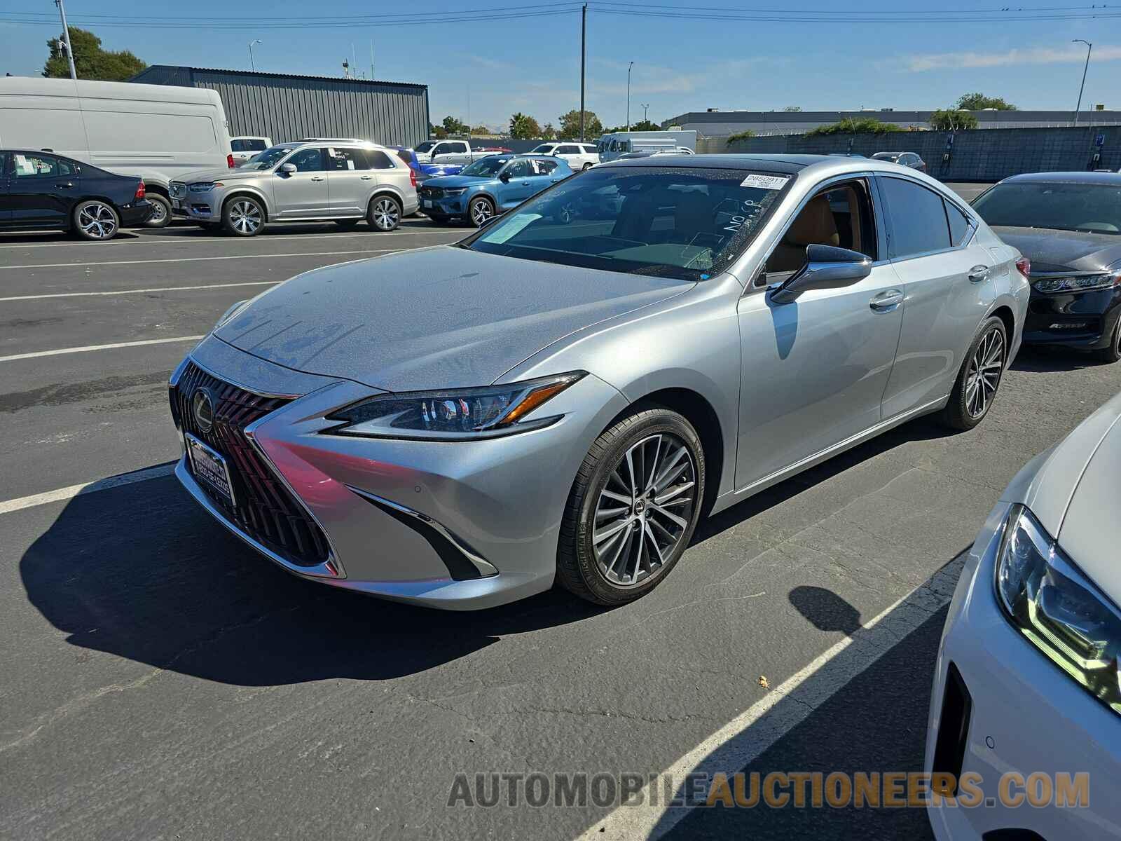 58ADZ1B1XNU120847 Lexus ES 2022