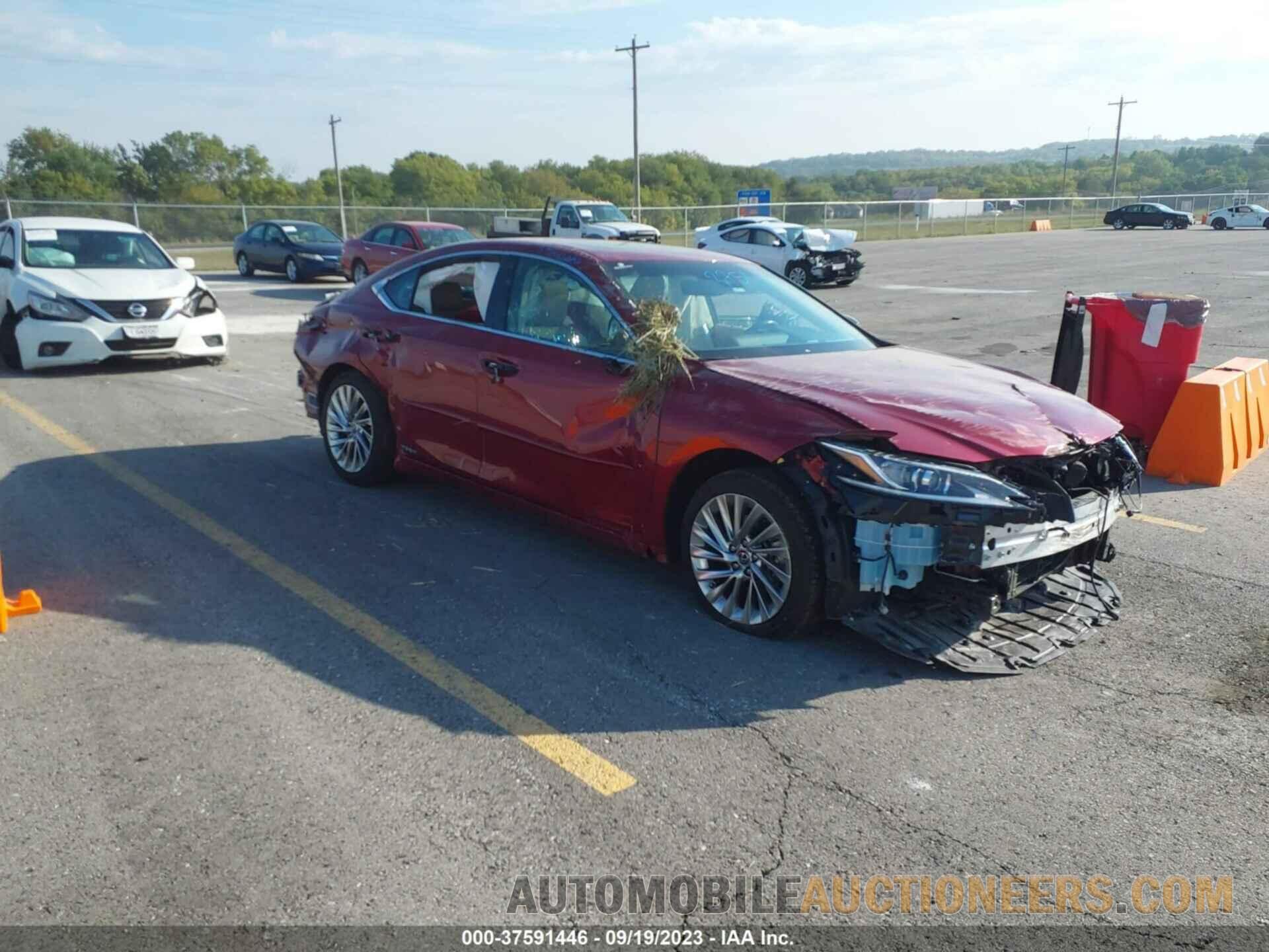 58AE21B11LU010372 LEXUS ES 2020