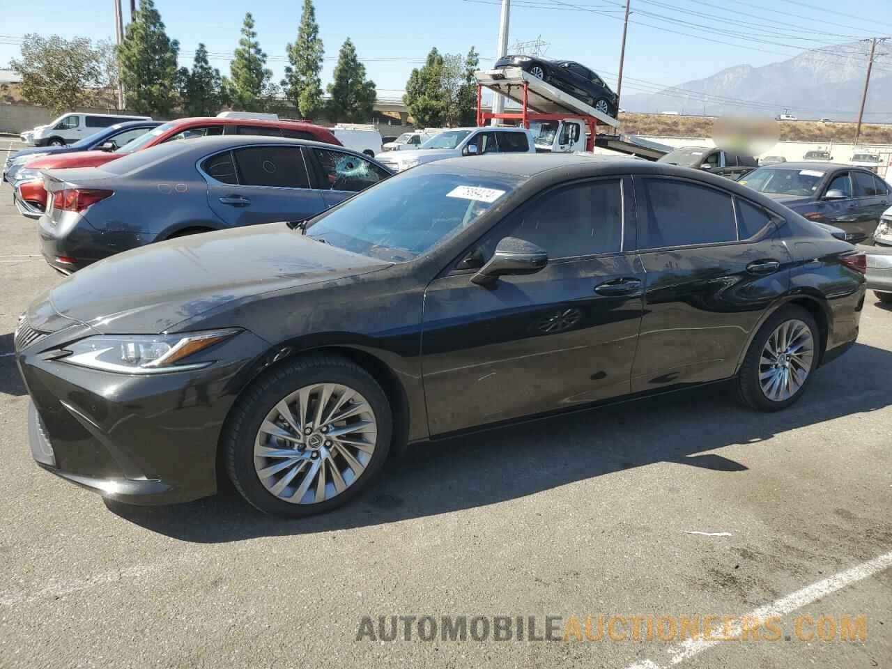 58AE21B17LU006696 LEXUS ES300 2020