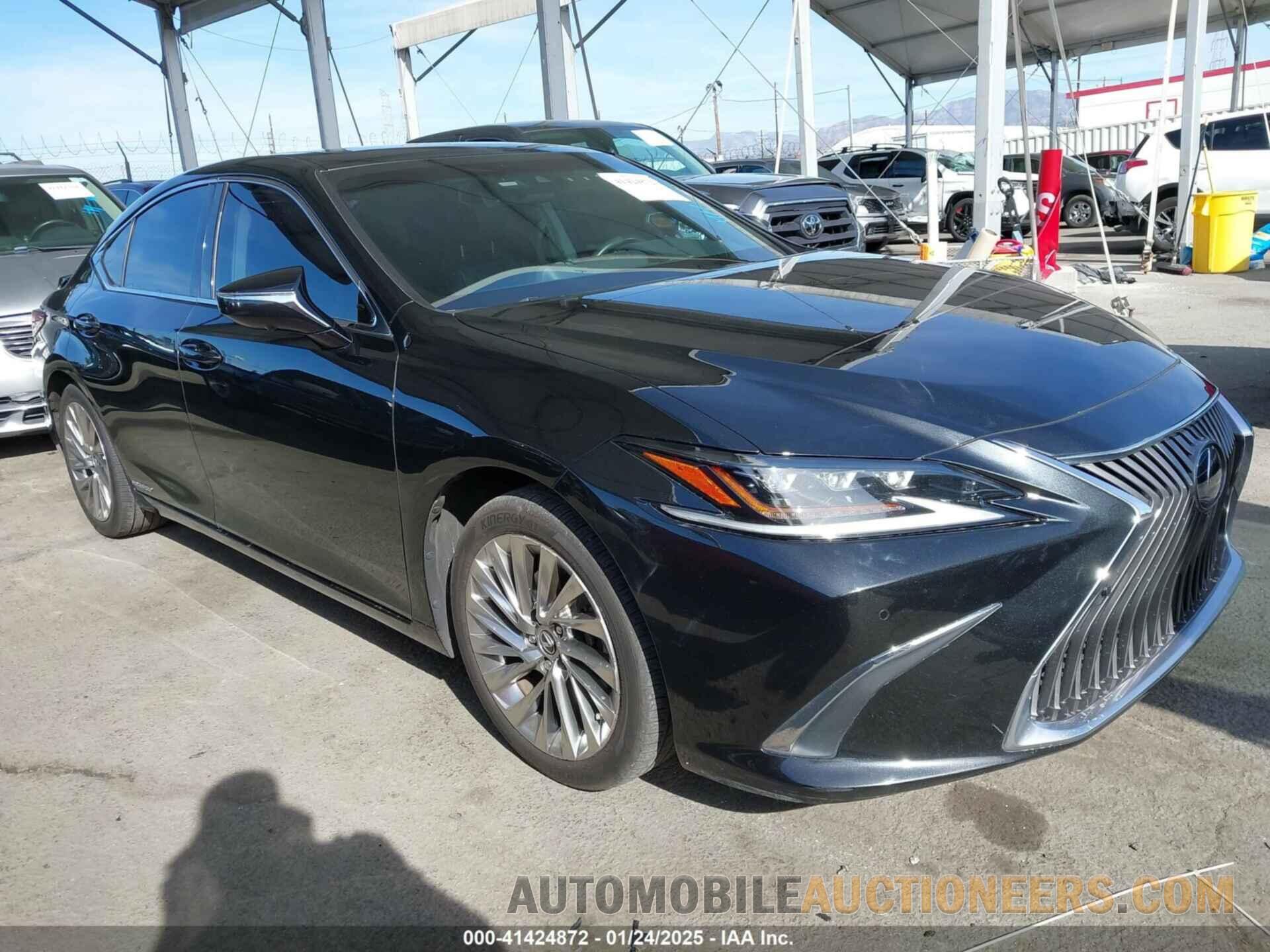 58AE21B17LU012367 LEXUS ES 300H 2020