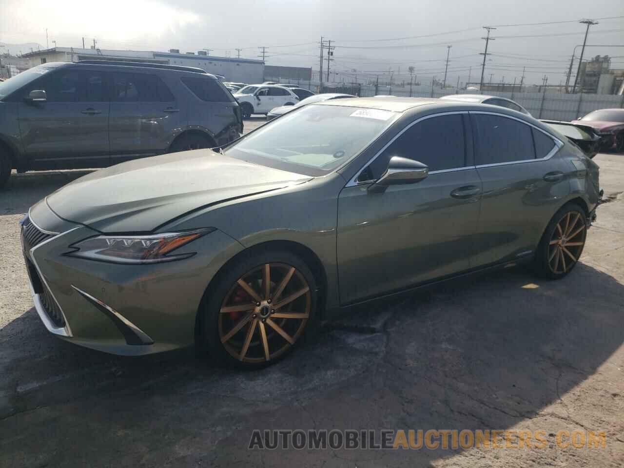 58AEA1C12MU004499 LEXUS ES300 2021