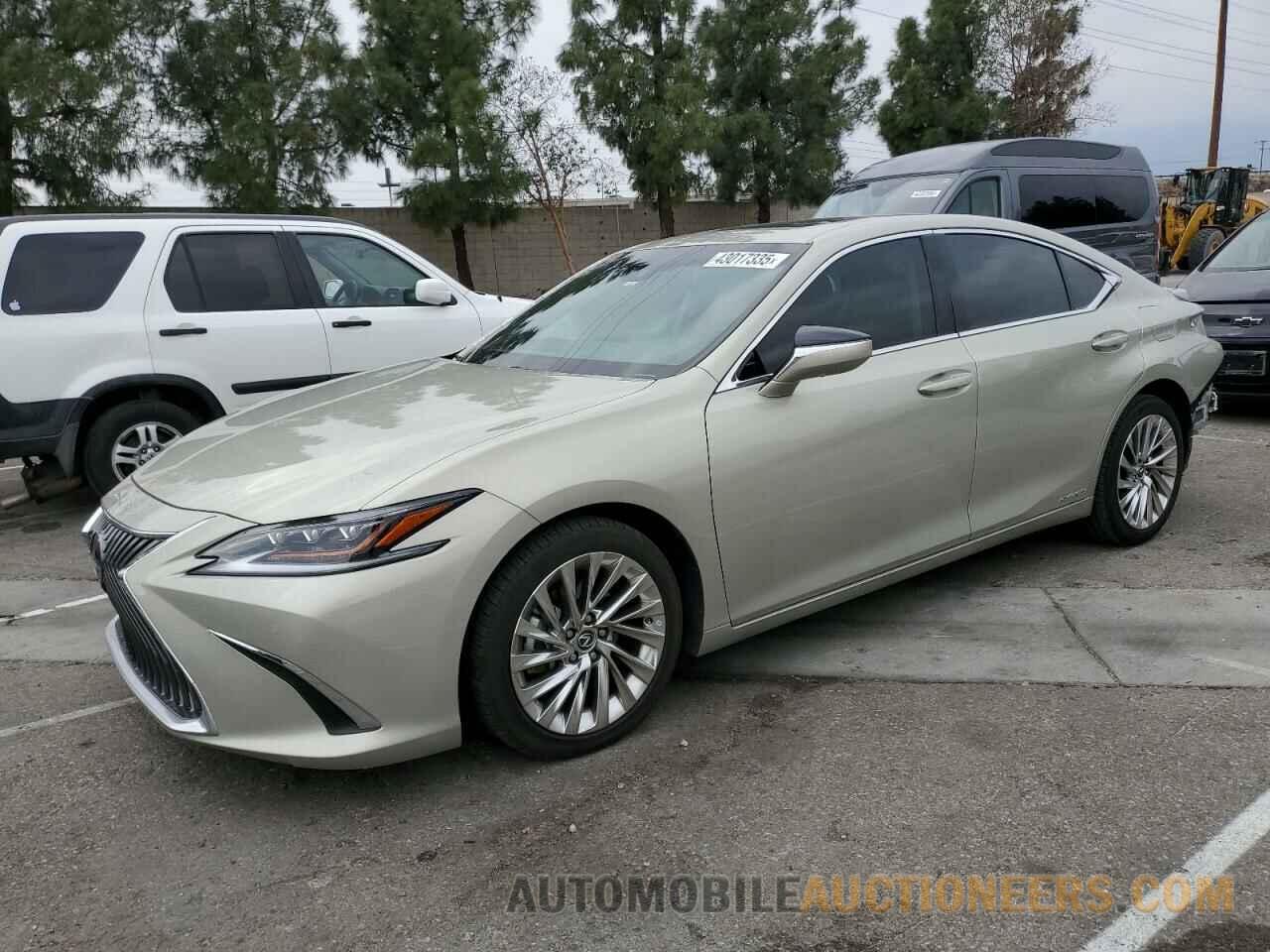 58AEA1C12MU005765 LEXUS ES300 2021