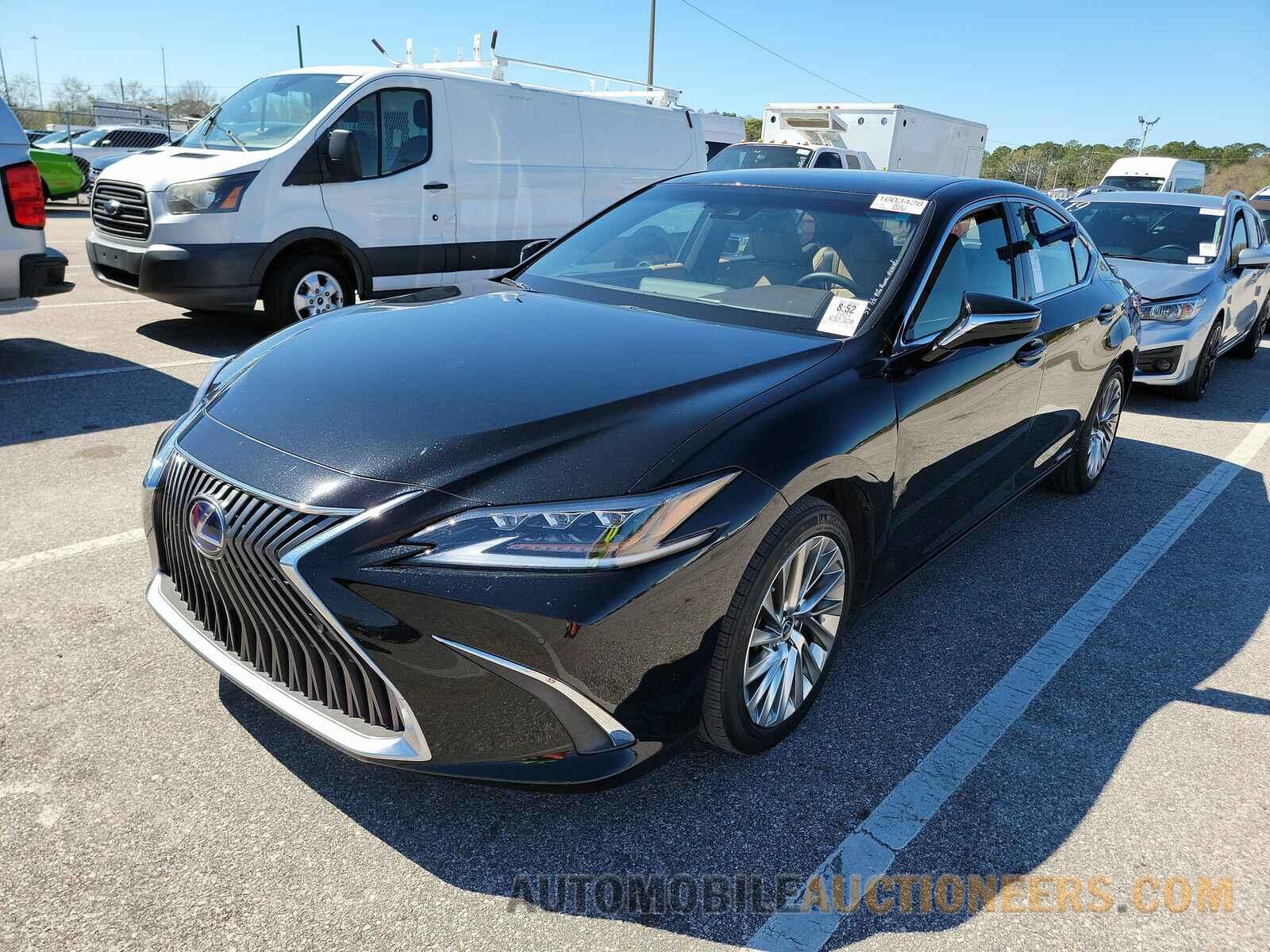 58AEA1C12MU007452 Lexus ES 300h 2021