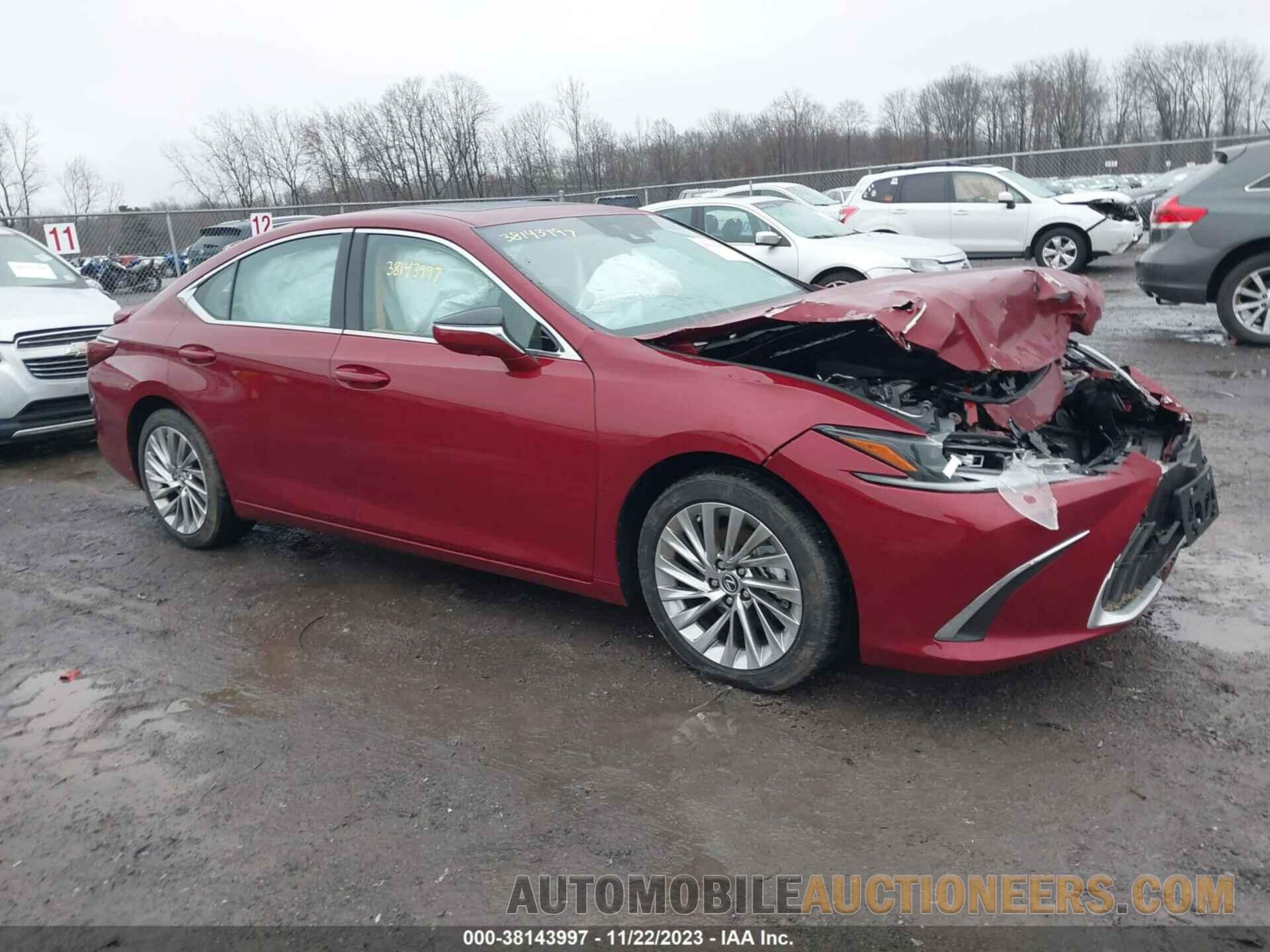 58AEA1C13PU030842 LEXUS ES 300H 2023