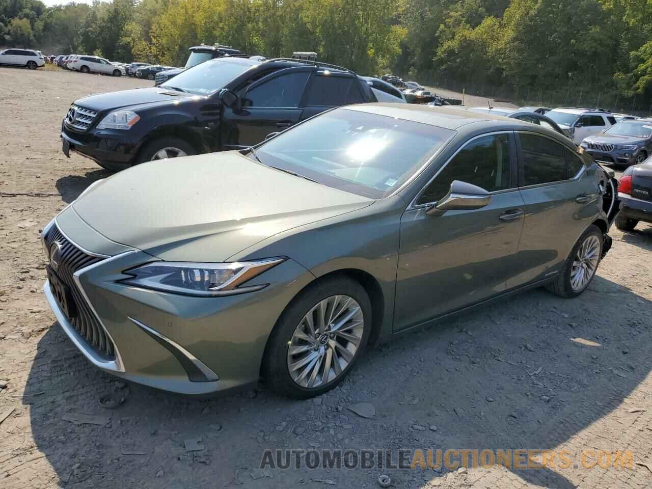 58AEA1C14MU006111 LEXUS ES300 2021