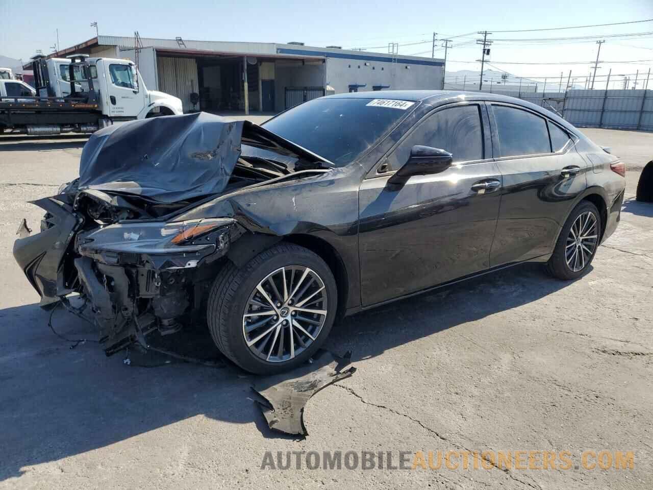 58AEA1C15RU038671 LEXUS ES300 2024