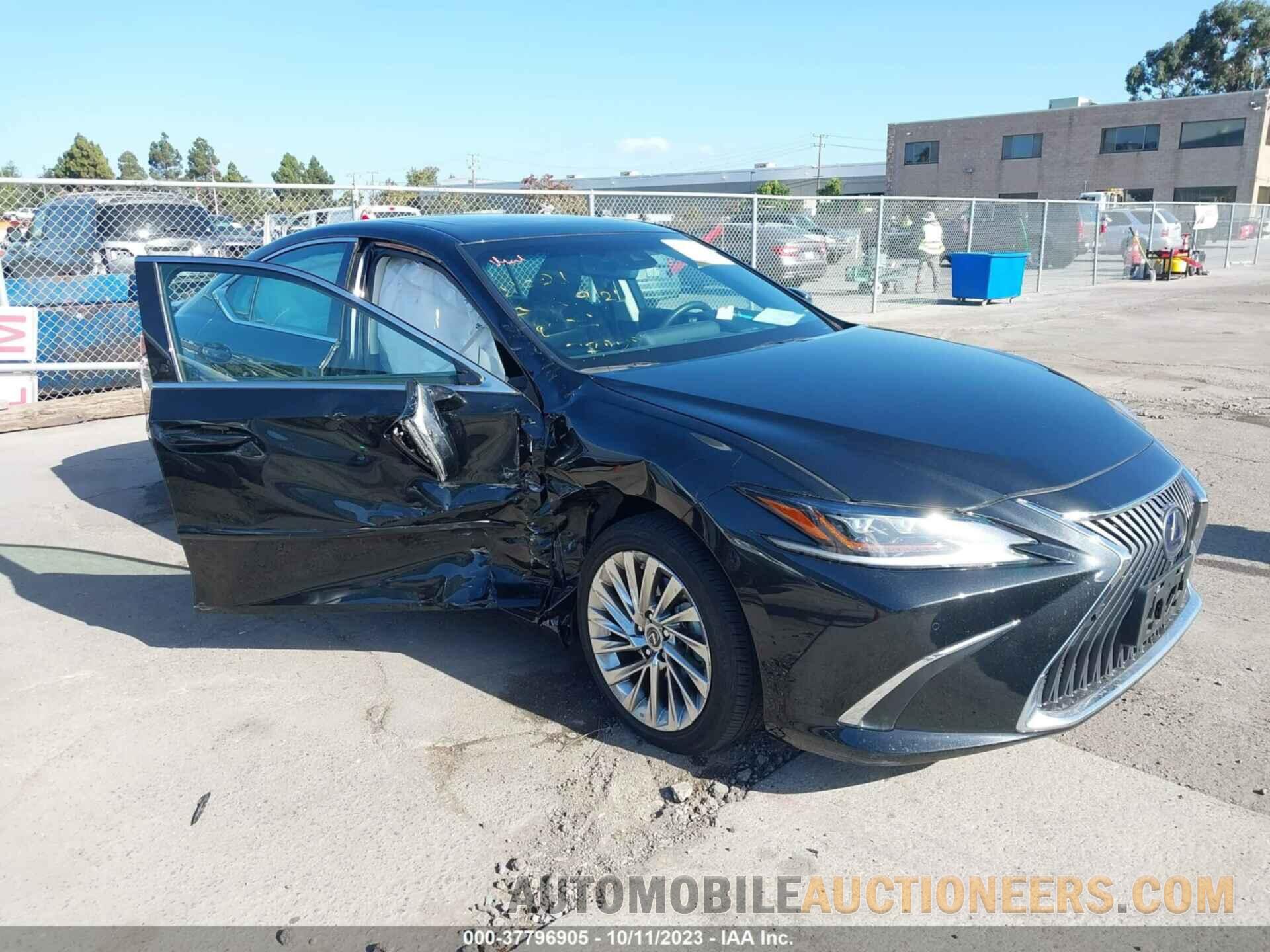 58AEA1C17MU009116 LEXUS ES 2021