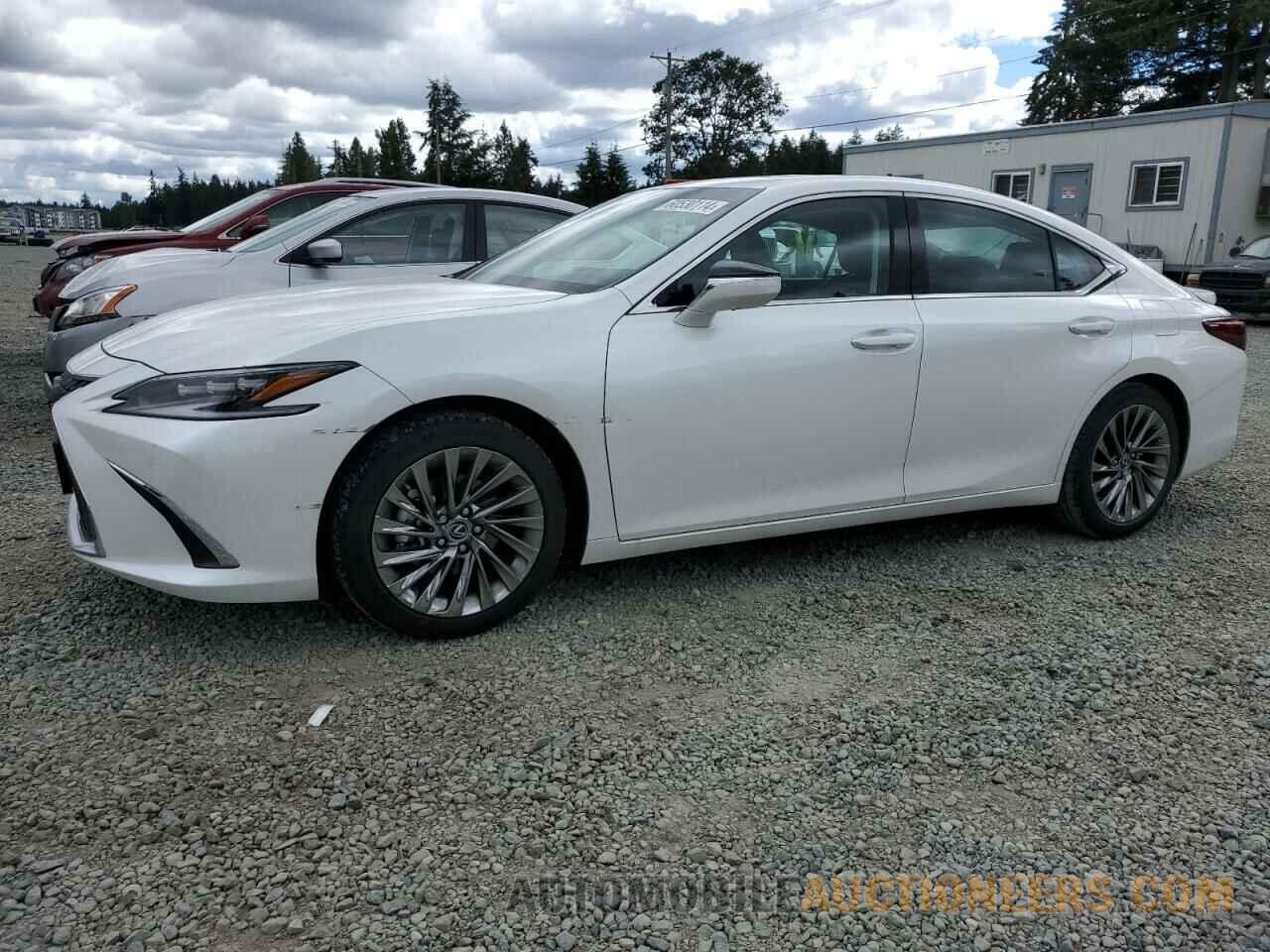 58AEA1C19RU040407 LEXUS ES300 2024