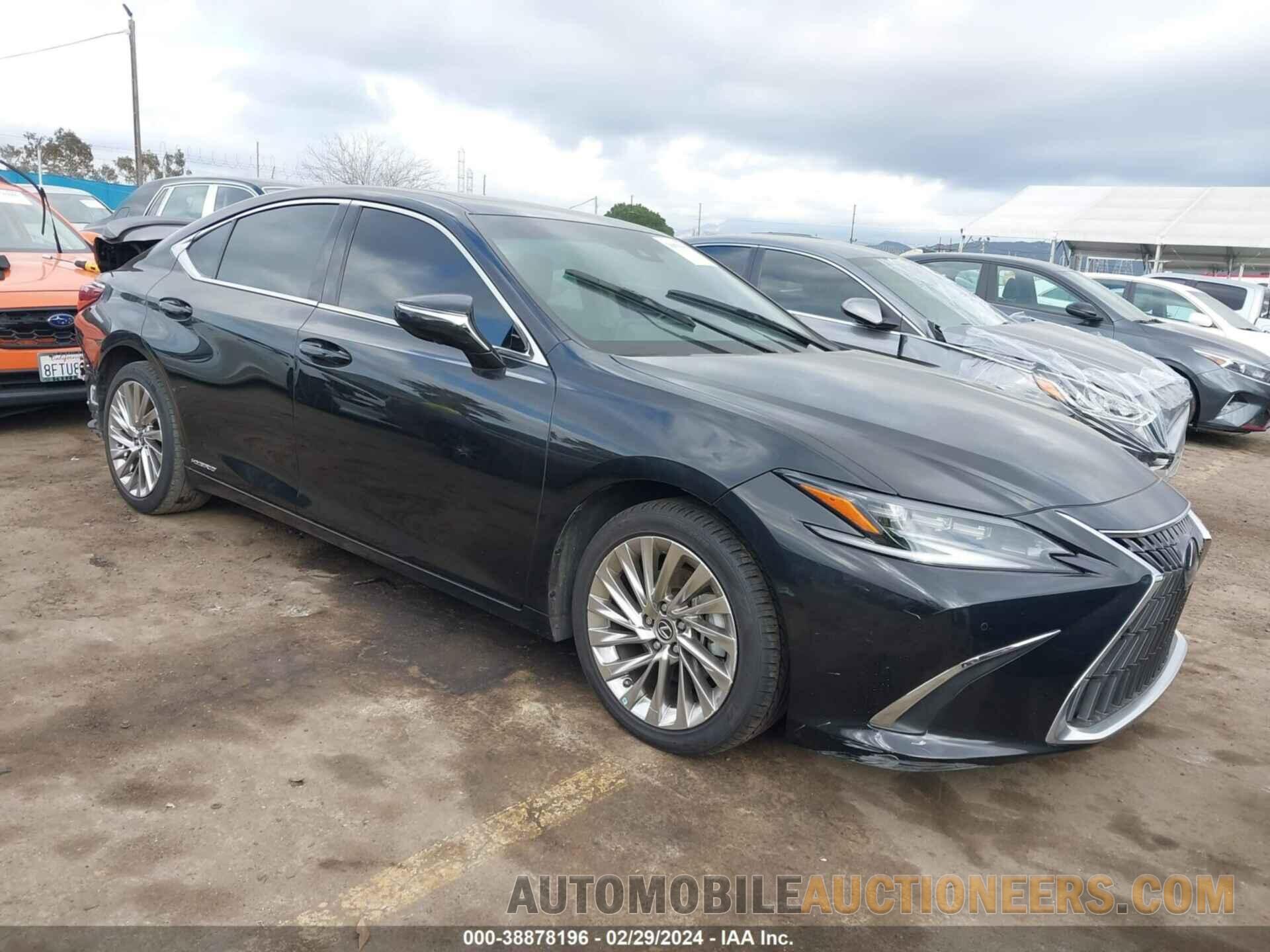 58AEA1C1XNU025991 LEXUS ES 300H 2022