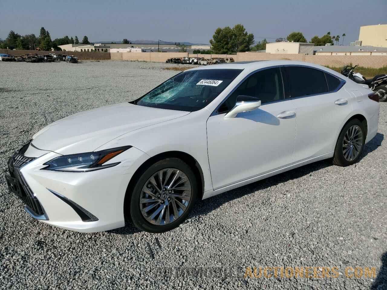 58AEA1C1XRU043087 LEXUS ES300 2024