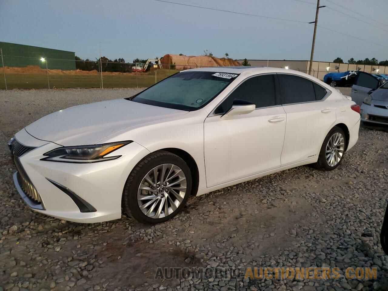 58AF21B10LU010836 LEXUS ES300 2020