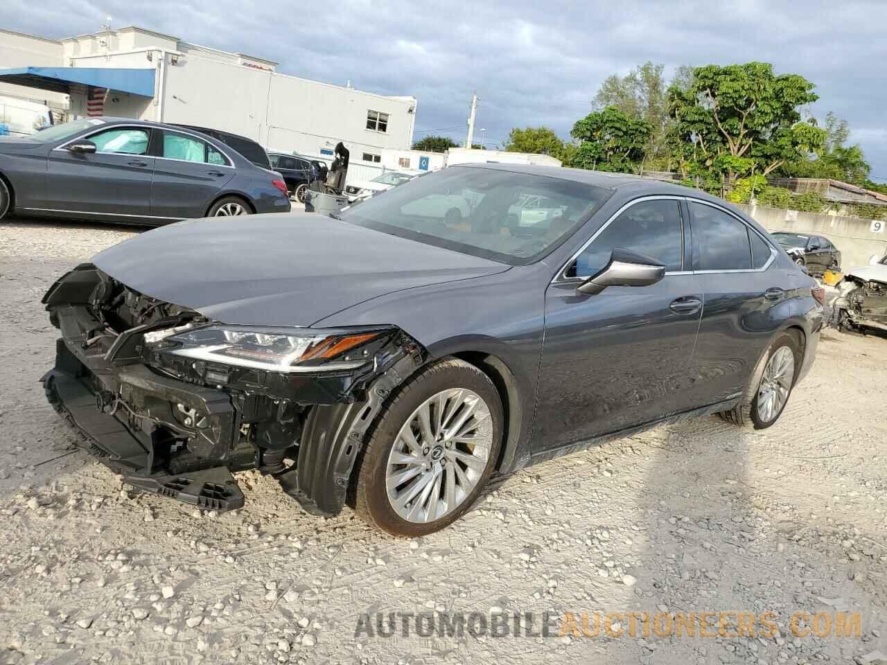 58AFA1C13MU002880 LEXUS ES300 2021