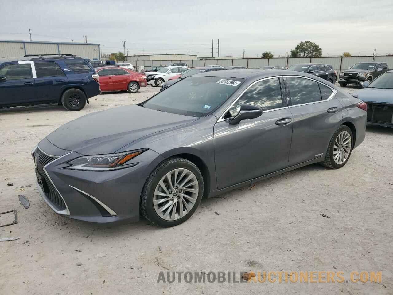 58AFA1C17MU004325 LEXUS ES300 2021