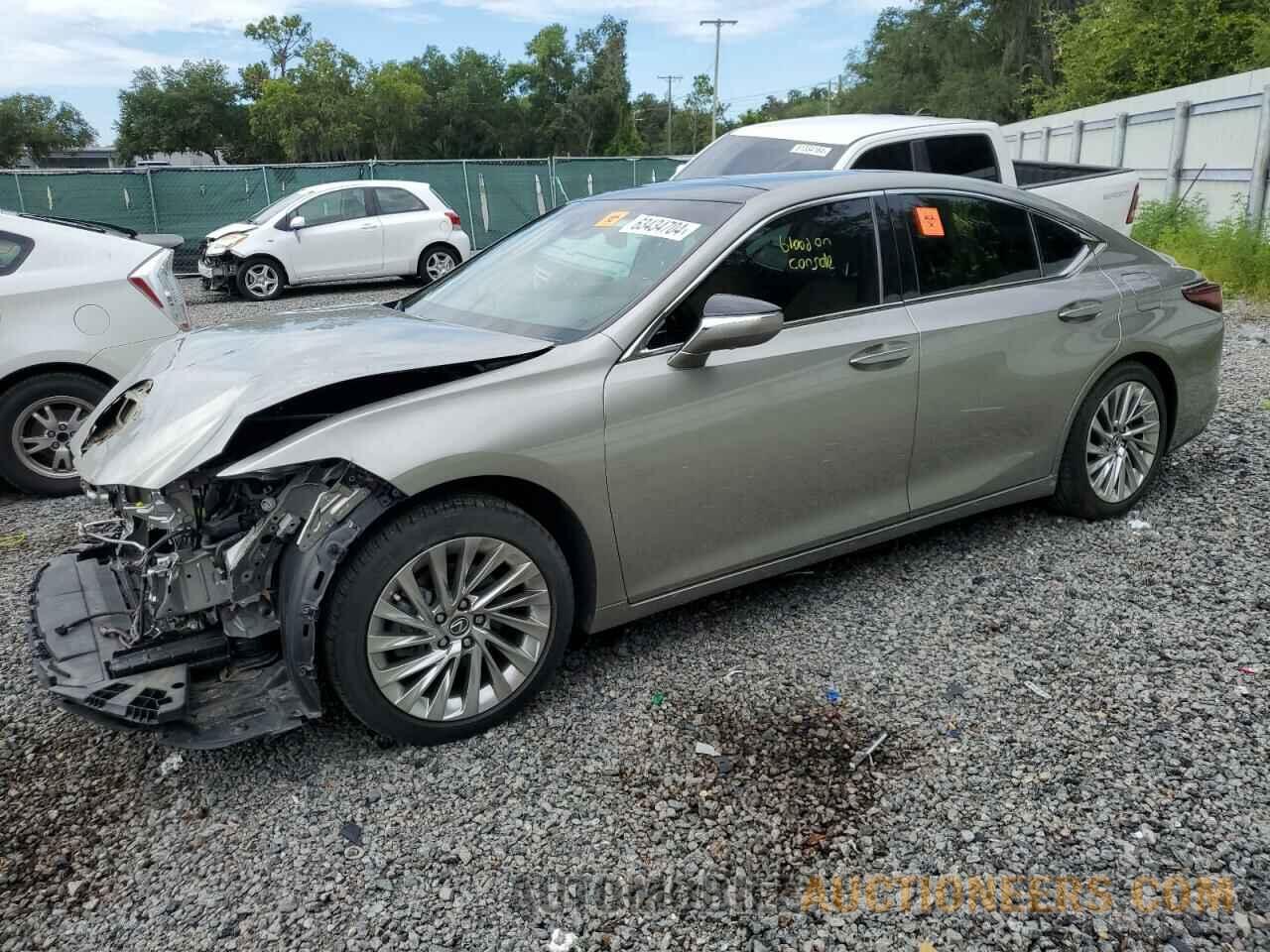 58AFZ1B13LU075157 LEXUS ES350 2020