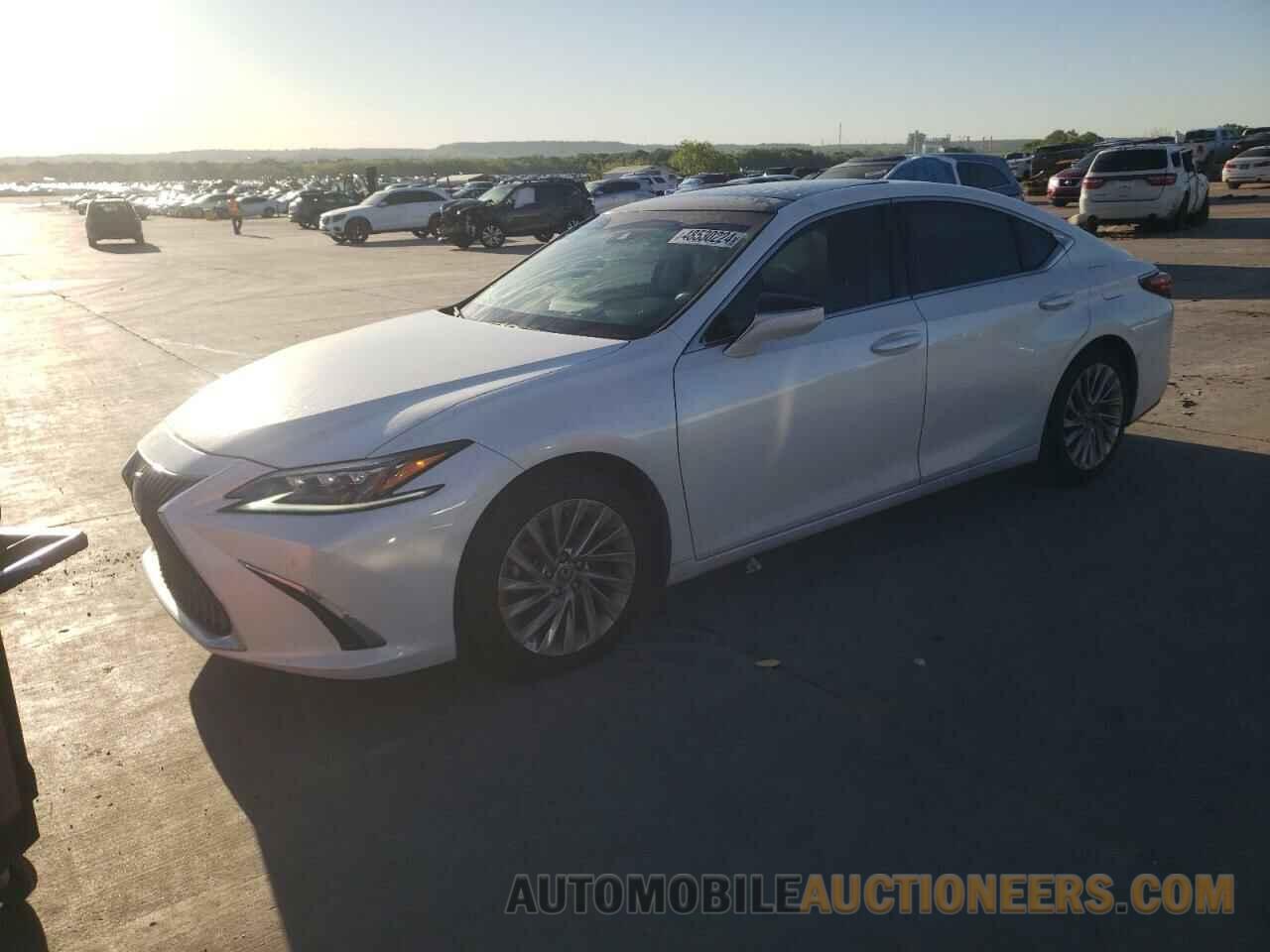 58AFZ1B1XLU066360 LEXUS ES350 2020