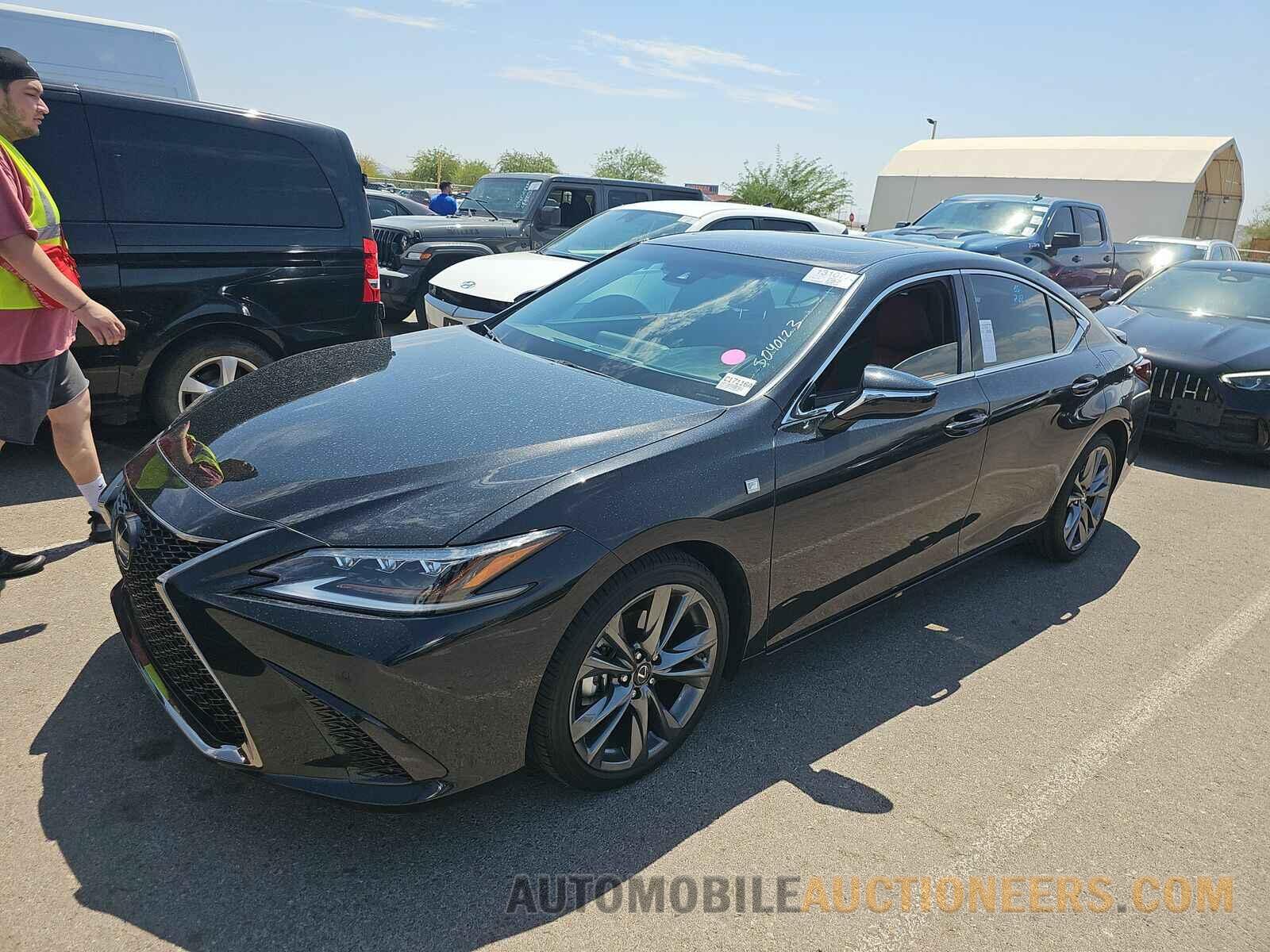 58AG11D10MU005058 Lexus ES 2021