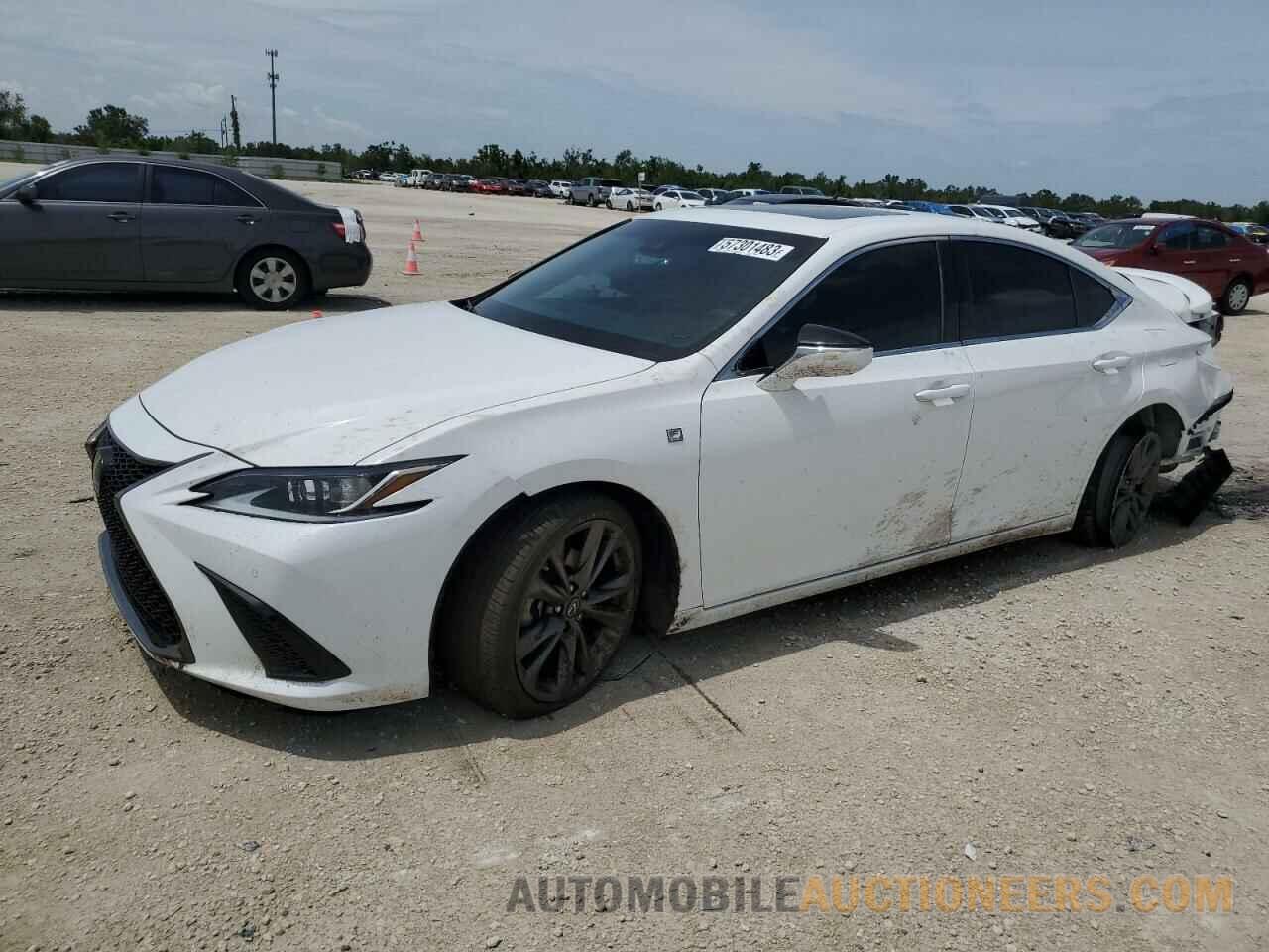 58AGZ1B13MU084821 LEXUS ES350 2021