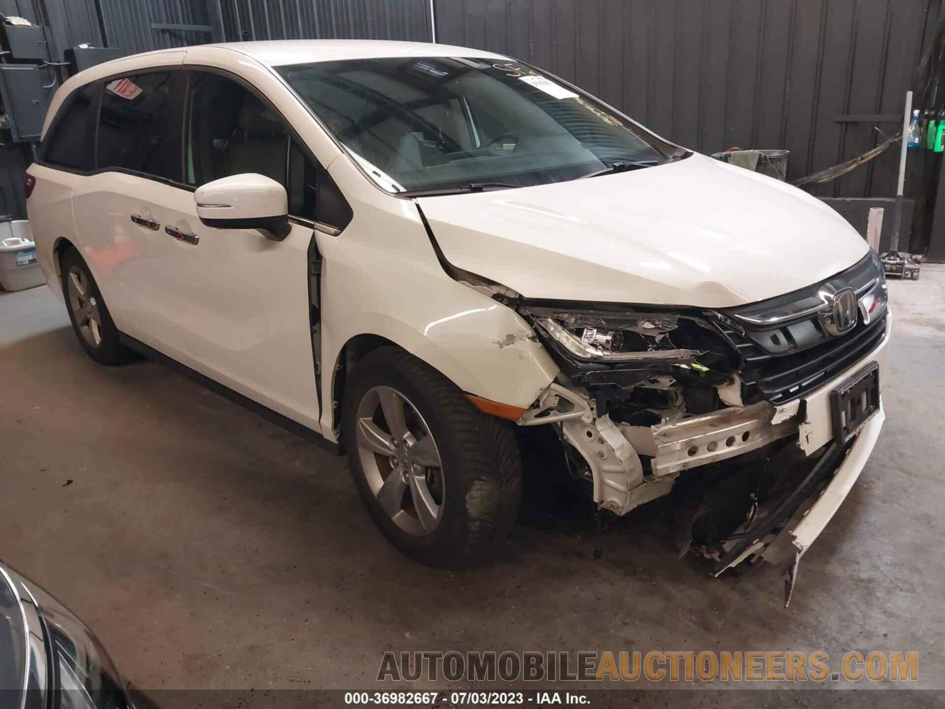 5FNRL6H56JB099122 HONDA ODYSSEY 2018