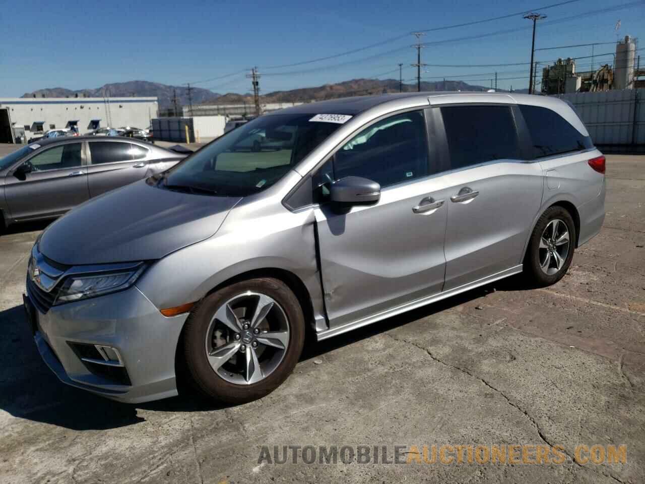 5FNRL6H82JB052101 HONDA ODYSSEY 2018