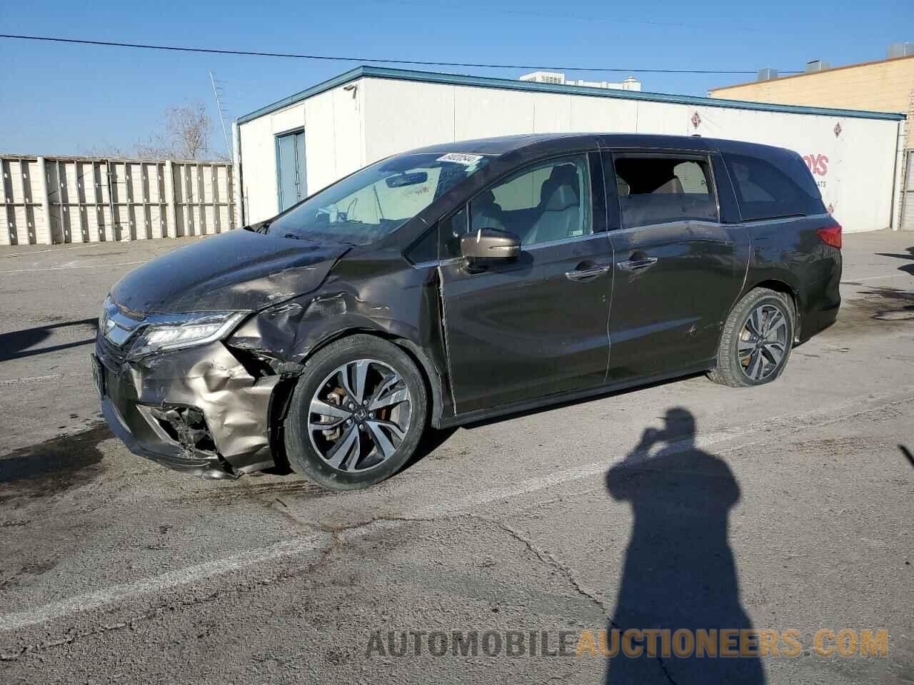 5FNRL6H94JB075727 HONDA ODYSSEY 2018