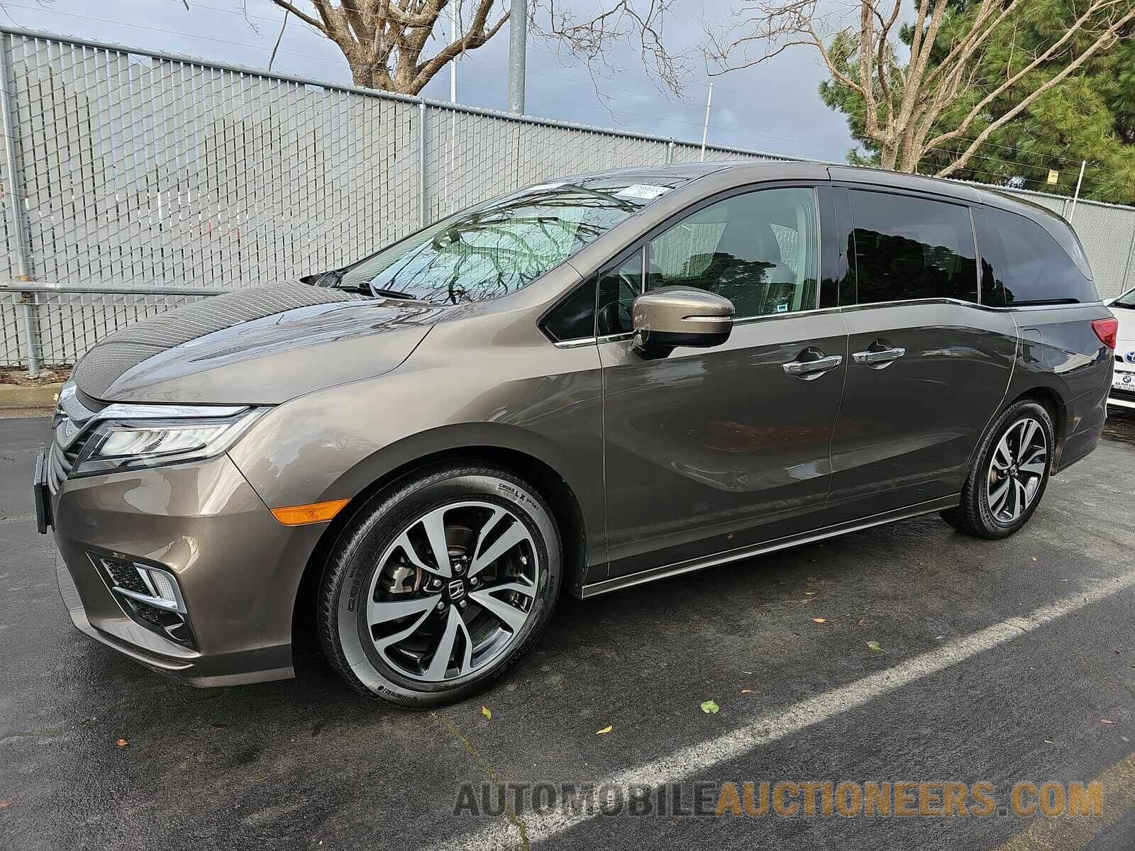 5FNRL6H95JB071380 Honda Odyssey 2018