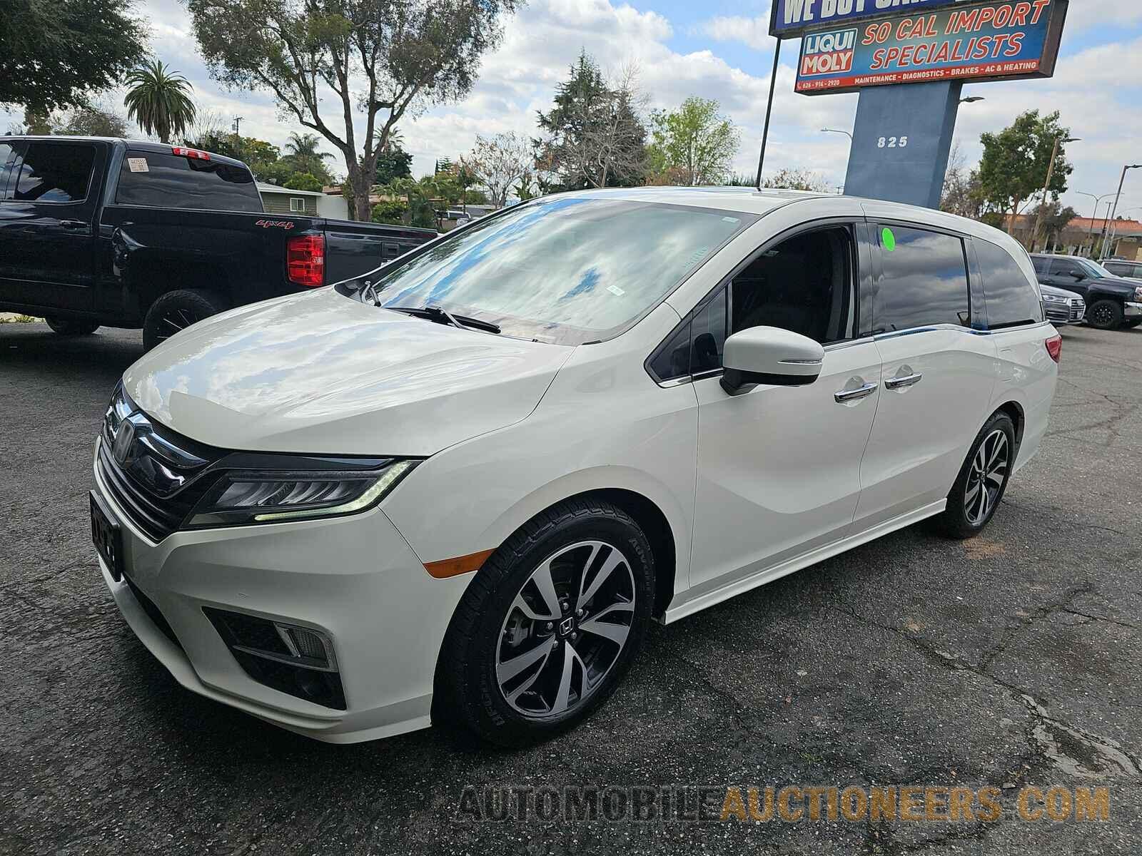 5FNRL6H96JB030658 Honda Odyssey 2018