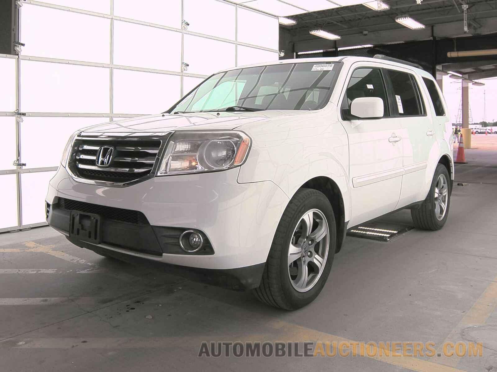 5FNYF3H31FB027879 Honda Pilot 2015