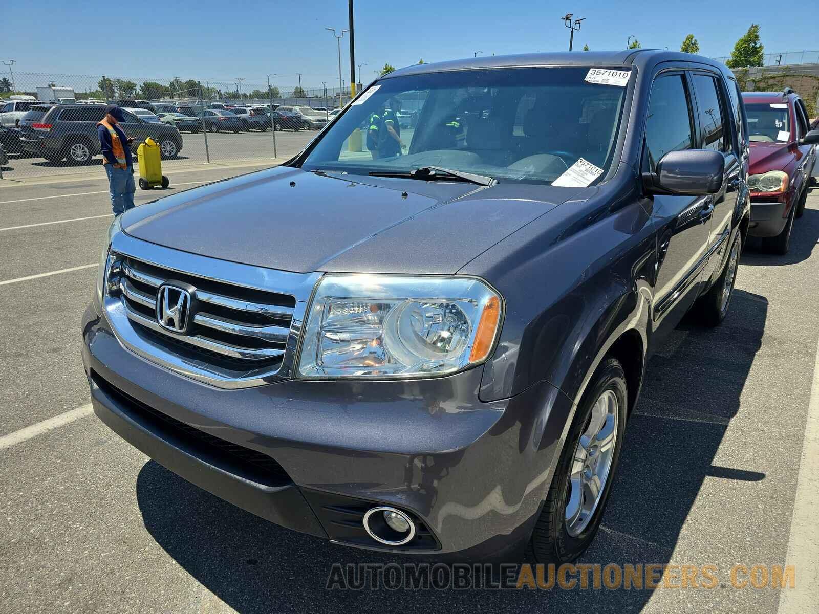 5FNYF3H44FB022801 Honda Pilot 2015