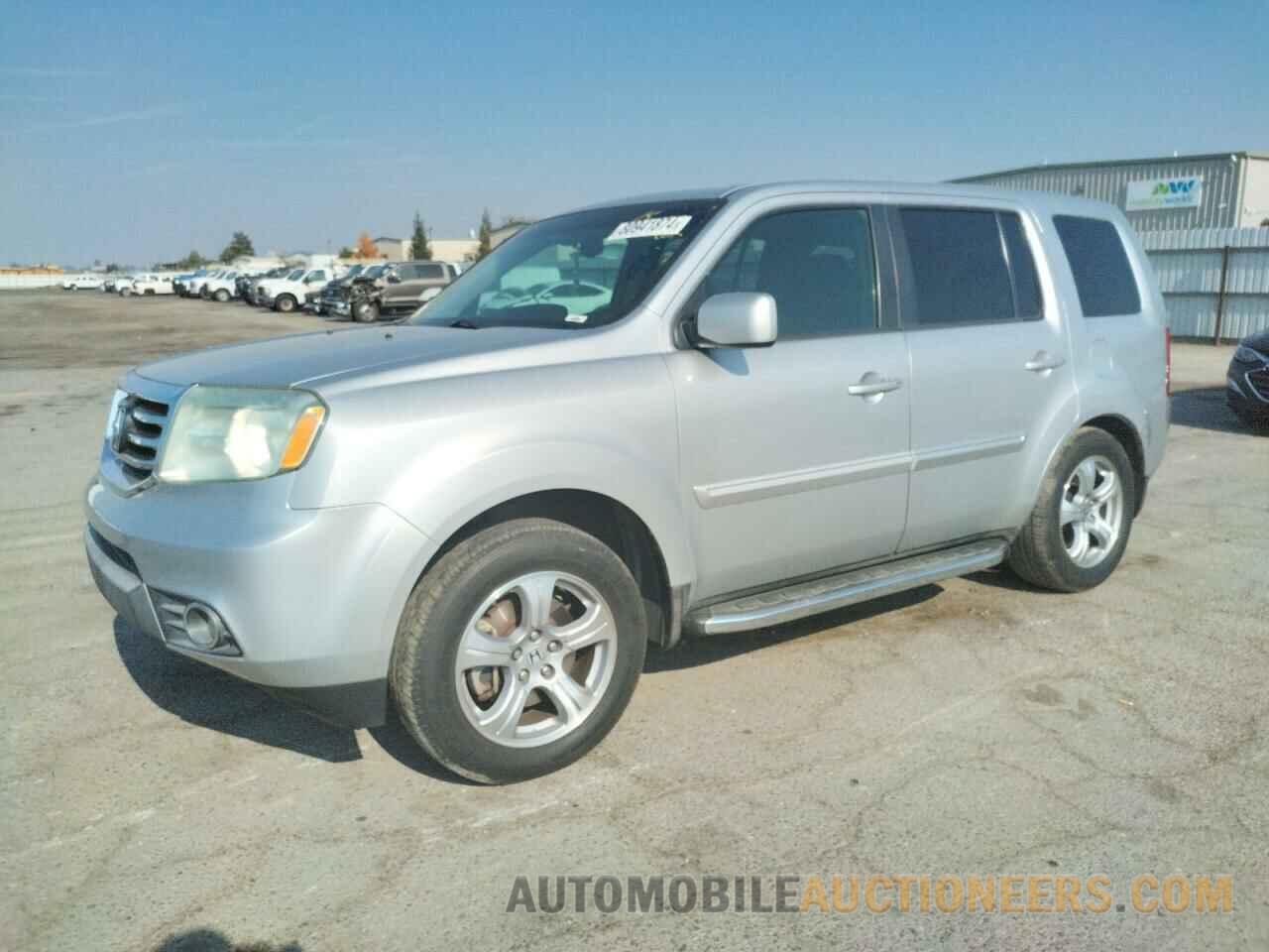 5FNYF3H62CB011485 HONDA PILOT 2012