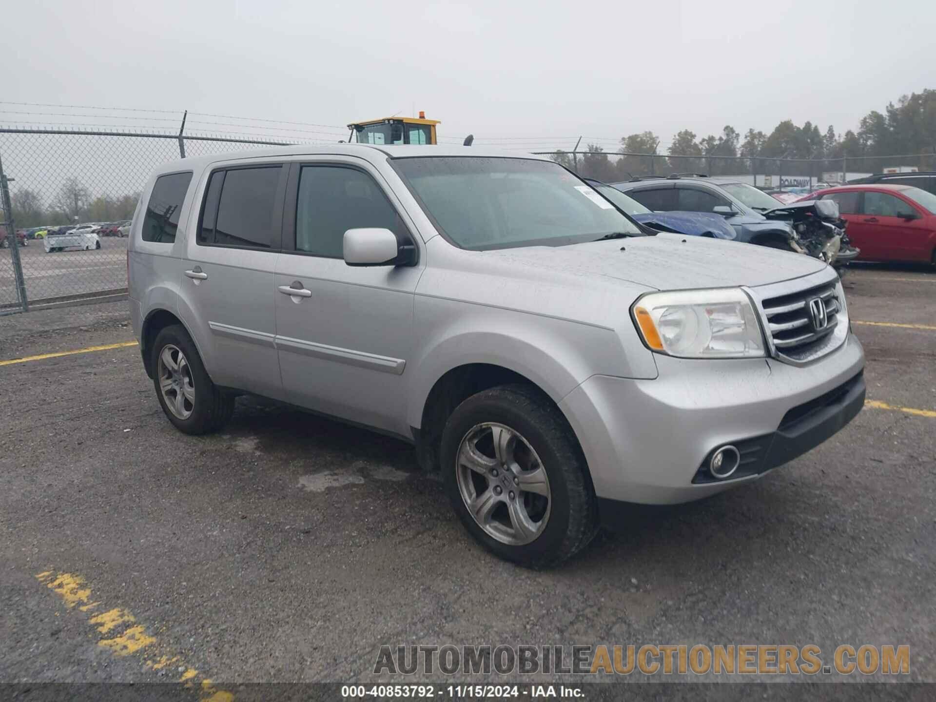 5FNYF3H66CB005561 HONDA PILOT 2012