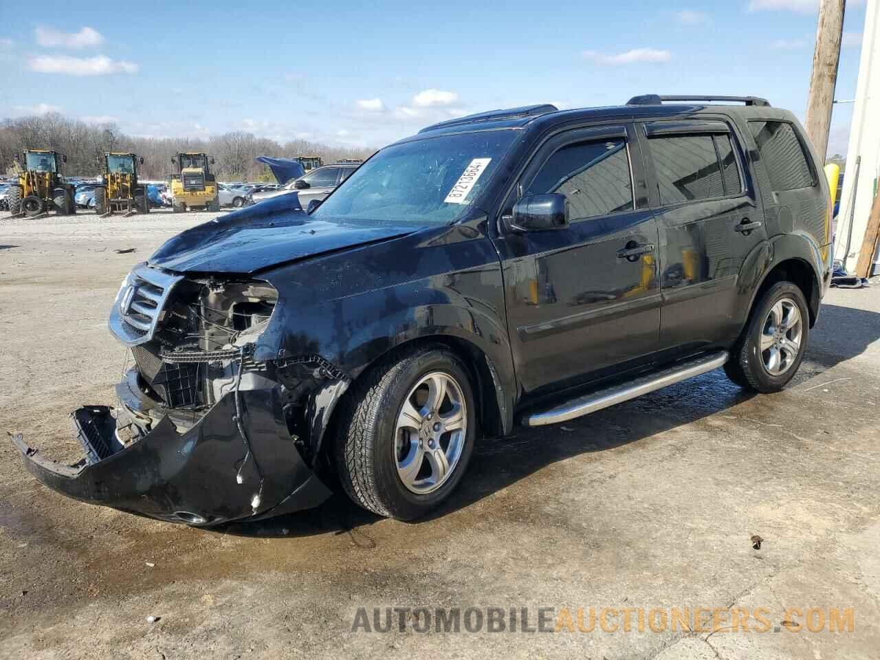 5FNYF3H78FB015392 HONDA PILOT 2015