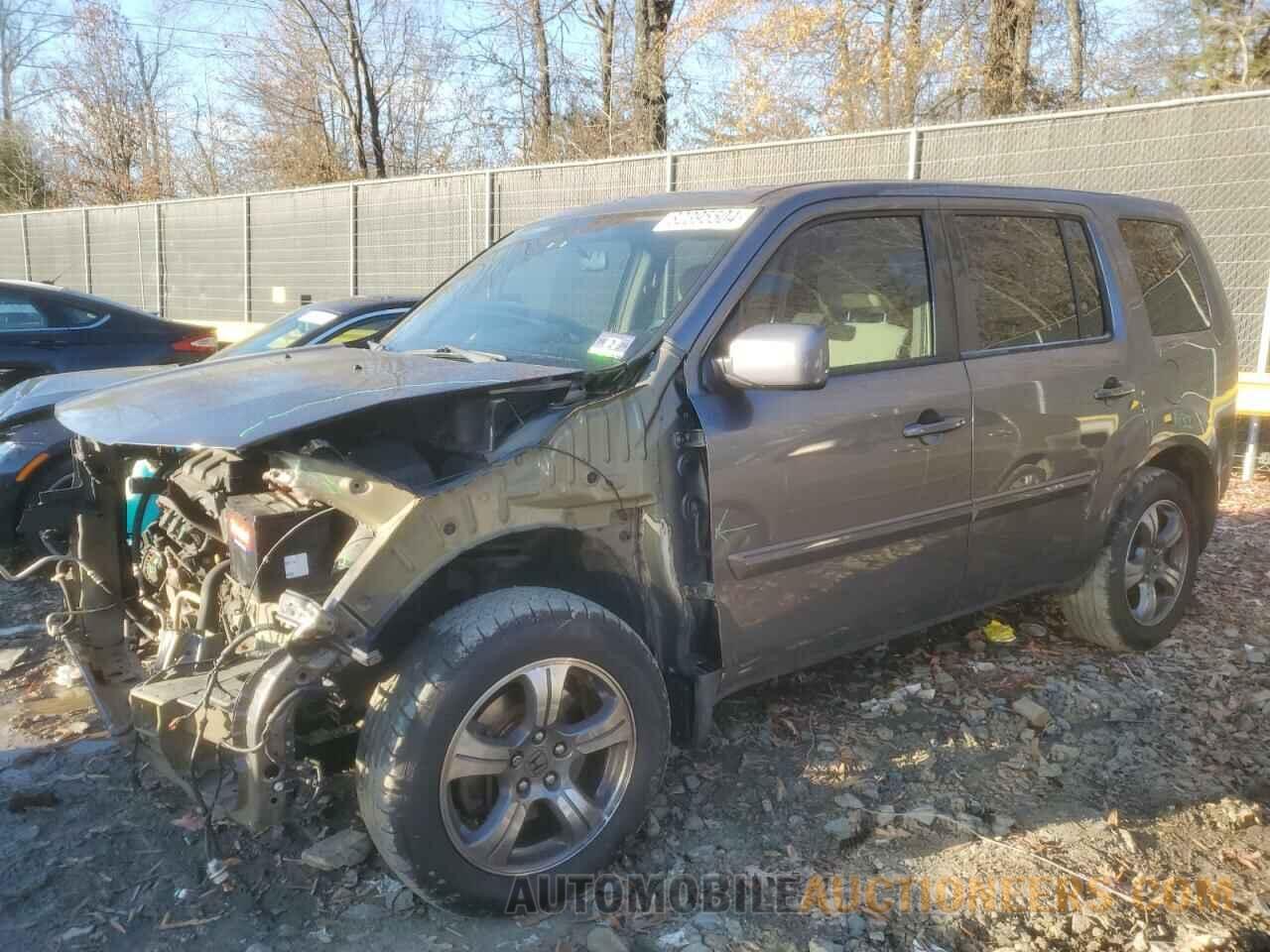 5FNYF4H39FB054303 HONDA PILOT 2015