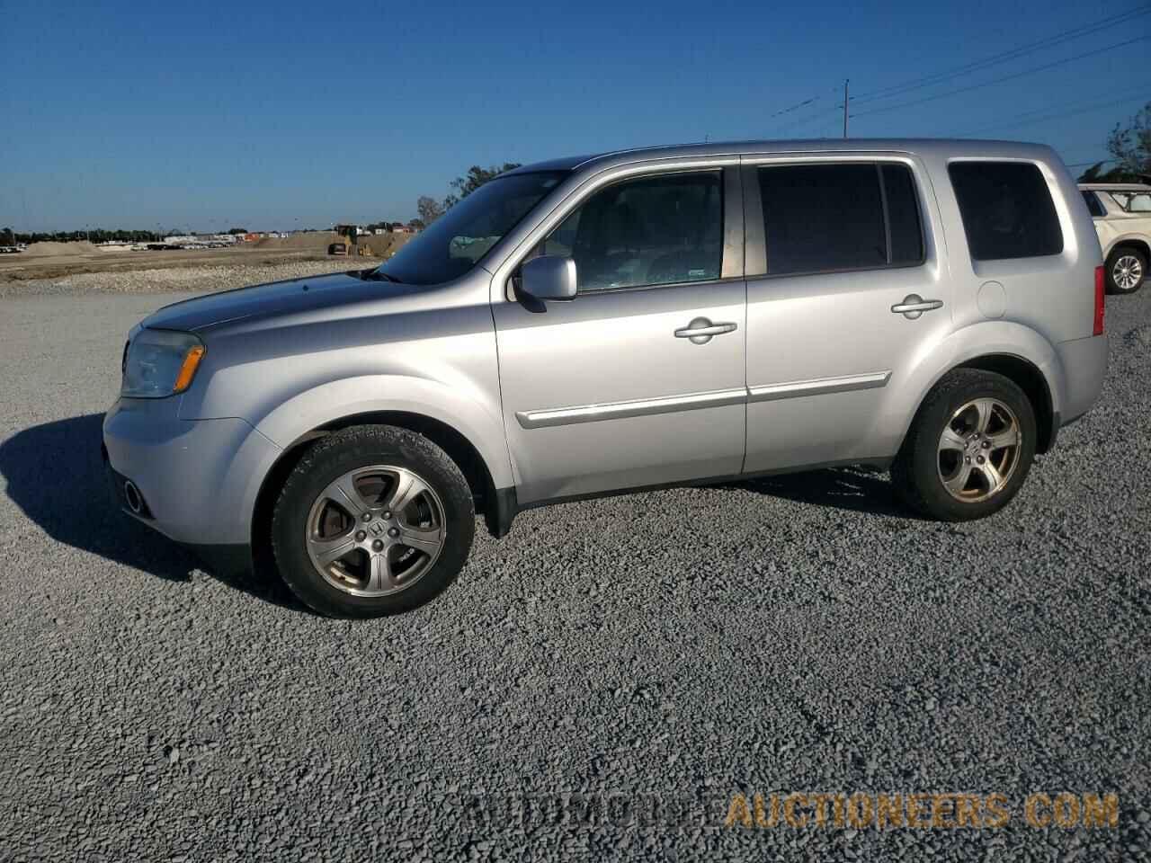 5FNYF4H40DB083629 HONDA PILOT 2013