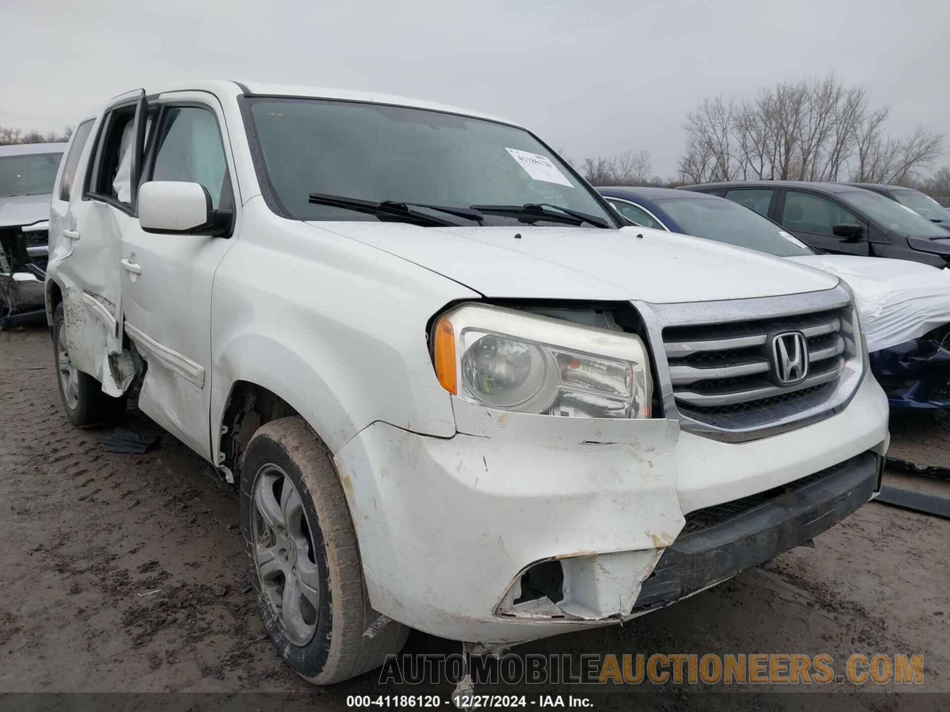 5FNYF4H4XFB018564 HONDA PILOT 2015